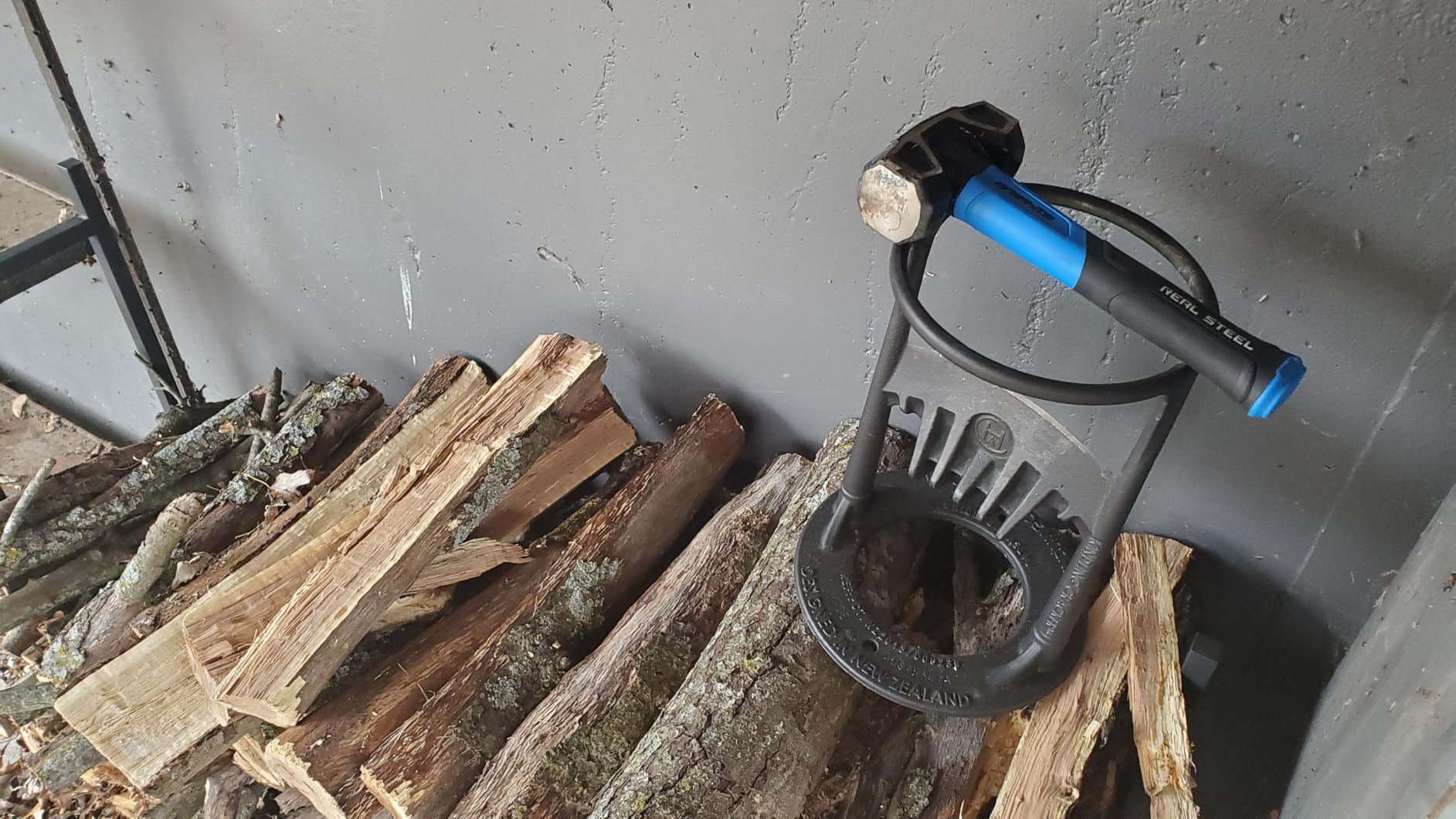 Kindling Cracker Original Firewood Kindling Splitter, 6.5in. Opening customer photo 2