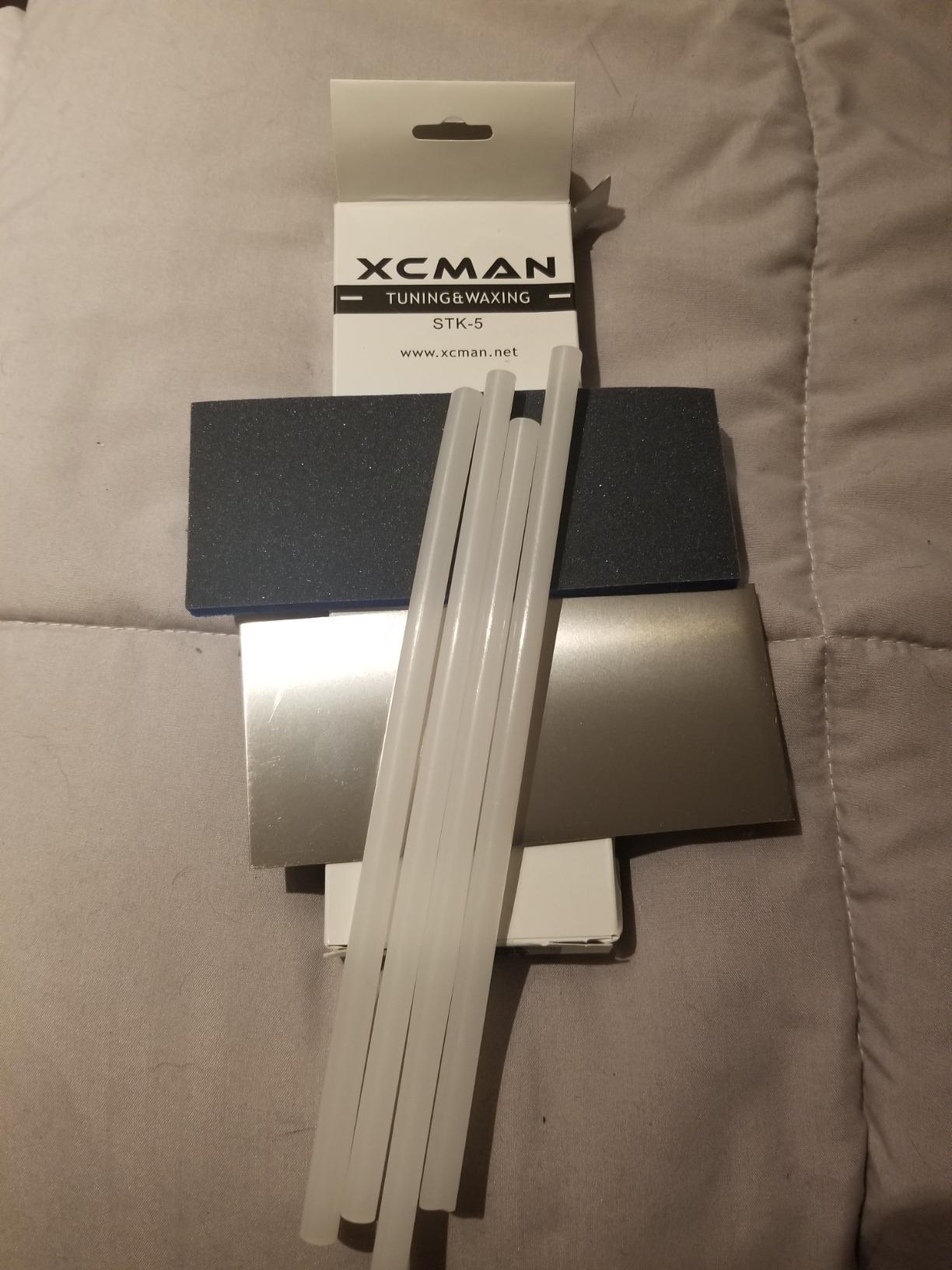 XCMAN Alpine Freeride Snowboard Ski Base Ptex Base Repair Kit: 5 ptex, Metal Scraper, Sanding Sponge customer photo 1