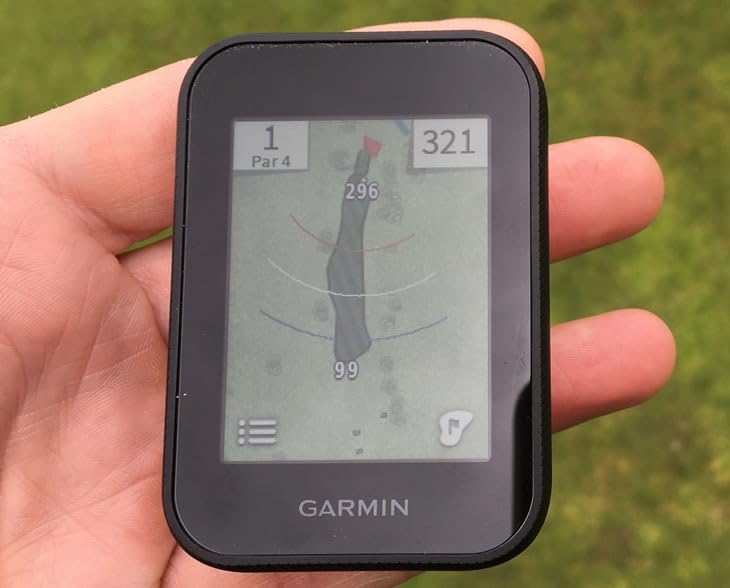 Garmin Approach G30, Handheld Golf GPS with 2.3-inch Color Touchscreen Display customer photo 1