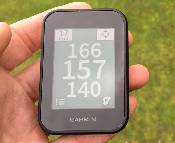 Garmin Approach G30, Handheld Golf GPS with 2.3-inch Color Touchscreen Display customer photo 2