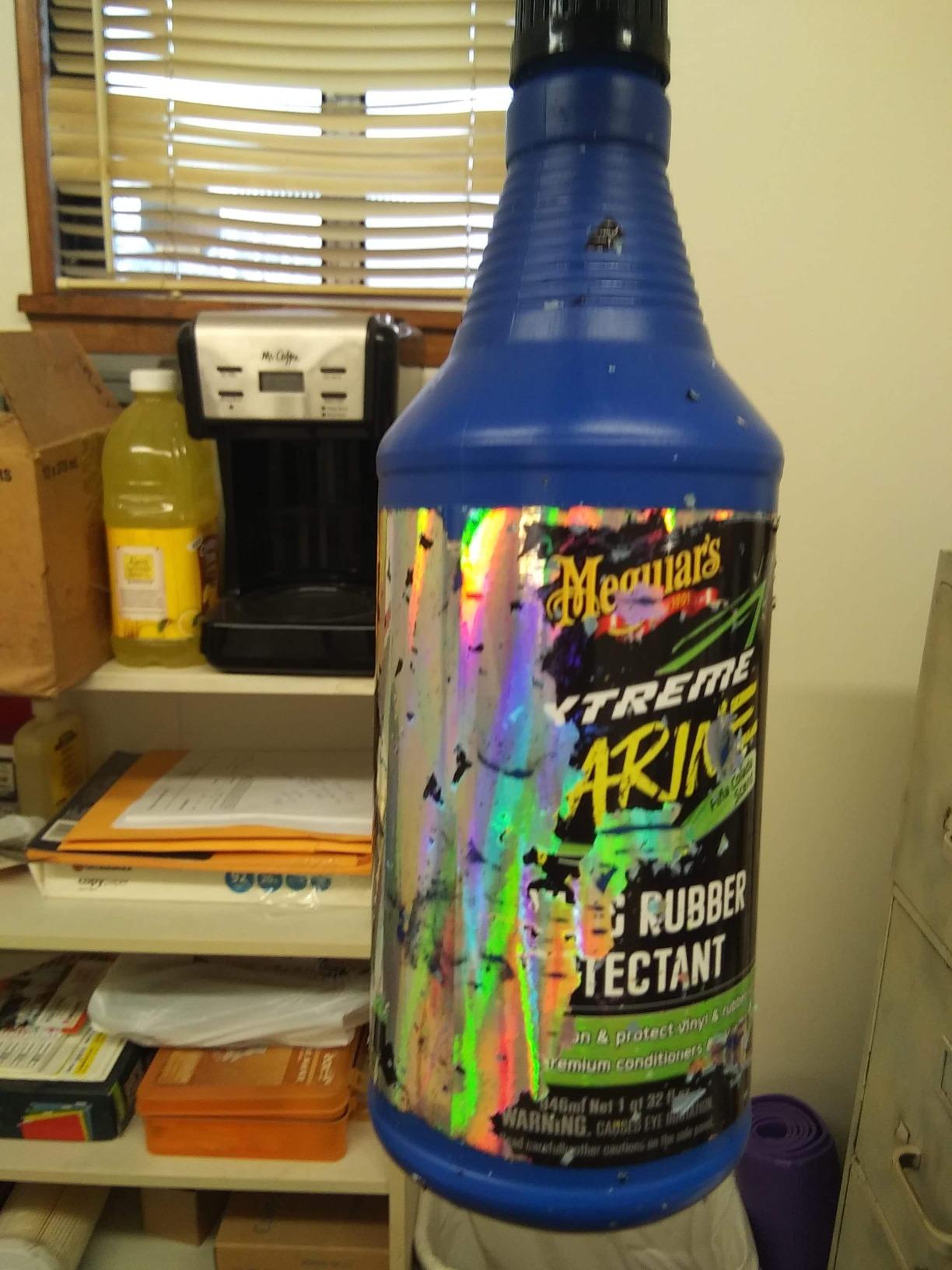 Meguiar's M1801 Extreme Marine Vinyl & Rubber Protectant, 32oz | Premium RV and Marine Vinyl Protectant, Convenient and Easy-to-Use Spray, Provides Long-Lasting UV Protection customer photo 2