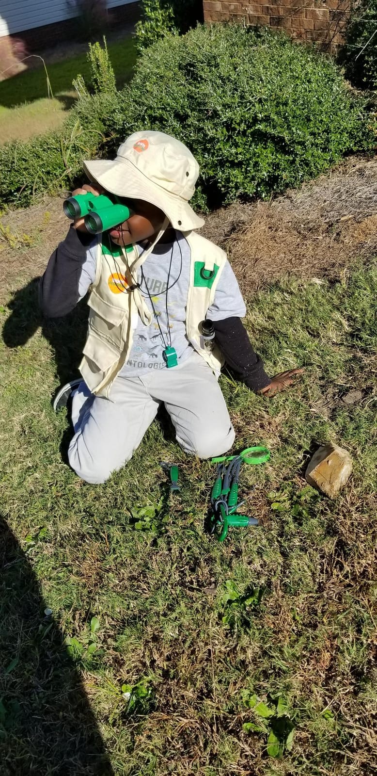 Born Toys Kids Safari Costume Zoo Keeper Dress Up Outfit for Toddler, 3+ | Includes safari vest, hat, real magnifying glass, flashlight, and binoculars for outdoor & school dress-up play customer photo 2
