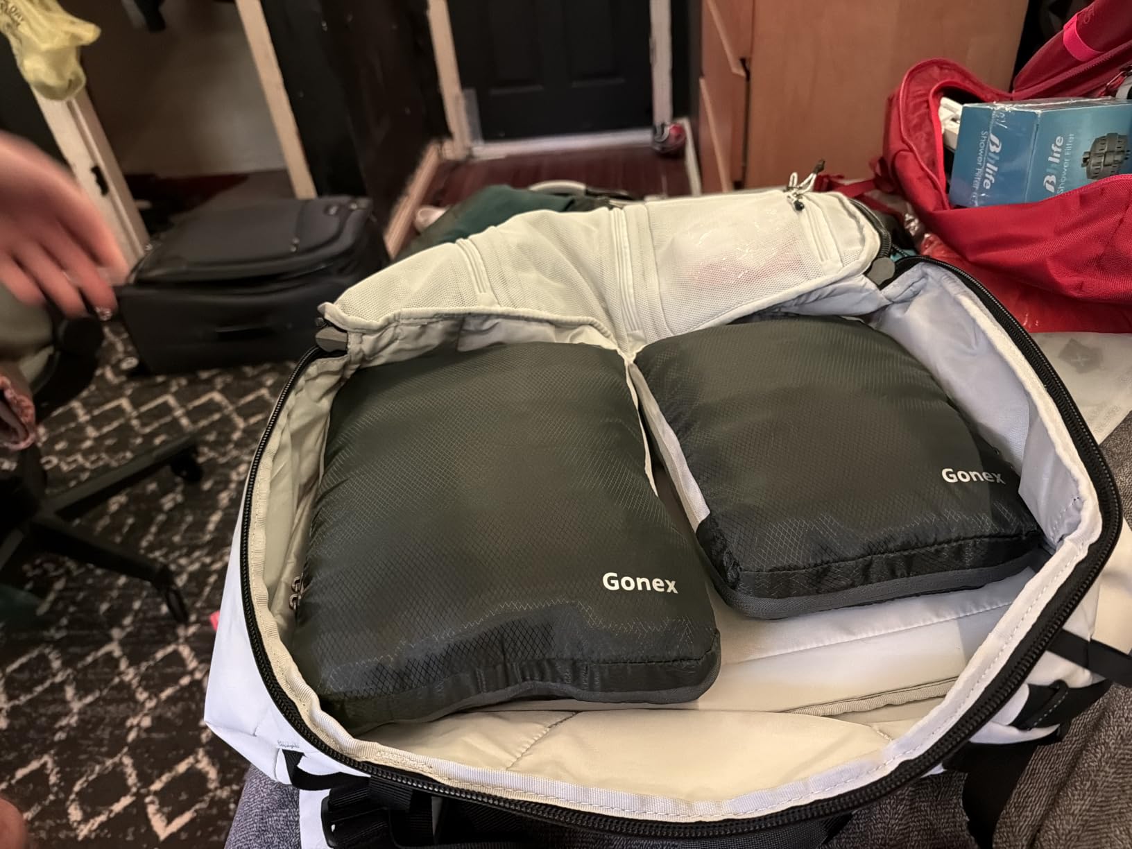 Gonex Compression Packing Cubes, 4-Piece Expandable Travel Organizers customer photo 1