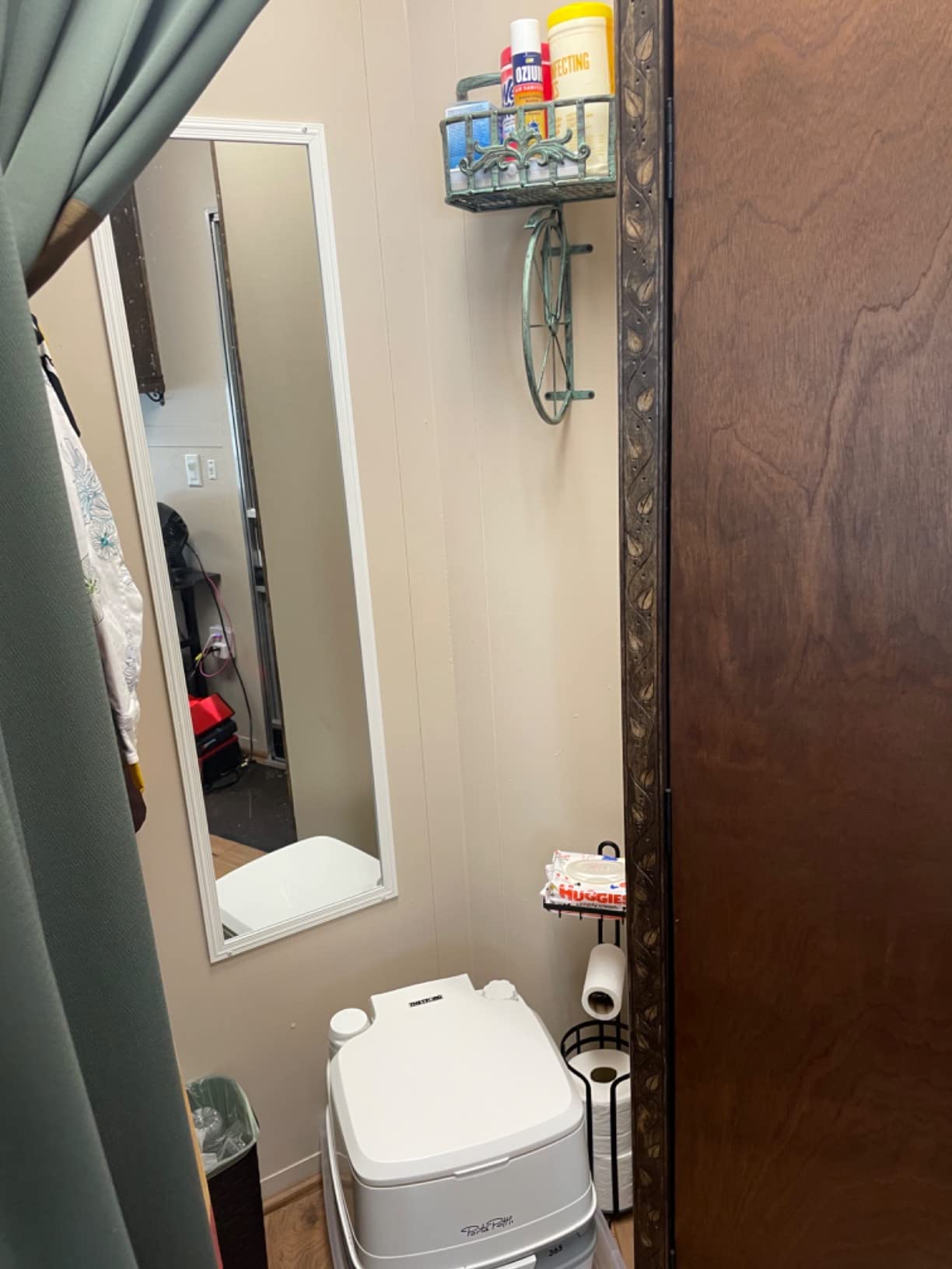 Thetford Porta Potti 365 Portable Toilet (for RV, Marine, Camping, Vans, Trucks, Healthcare) 92820, White customer photo 2