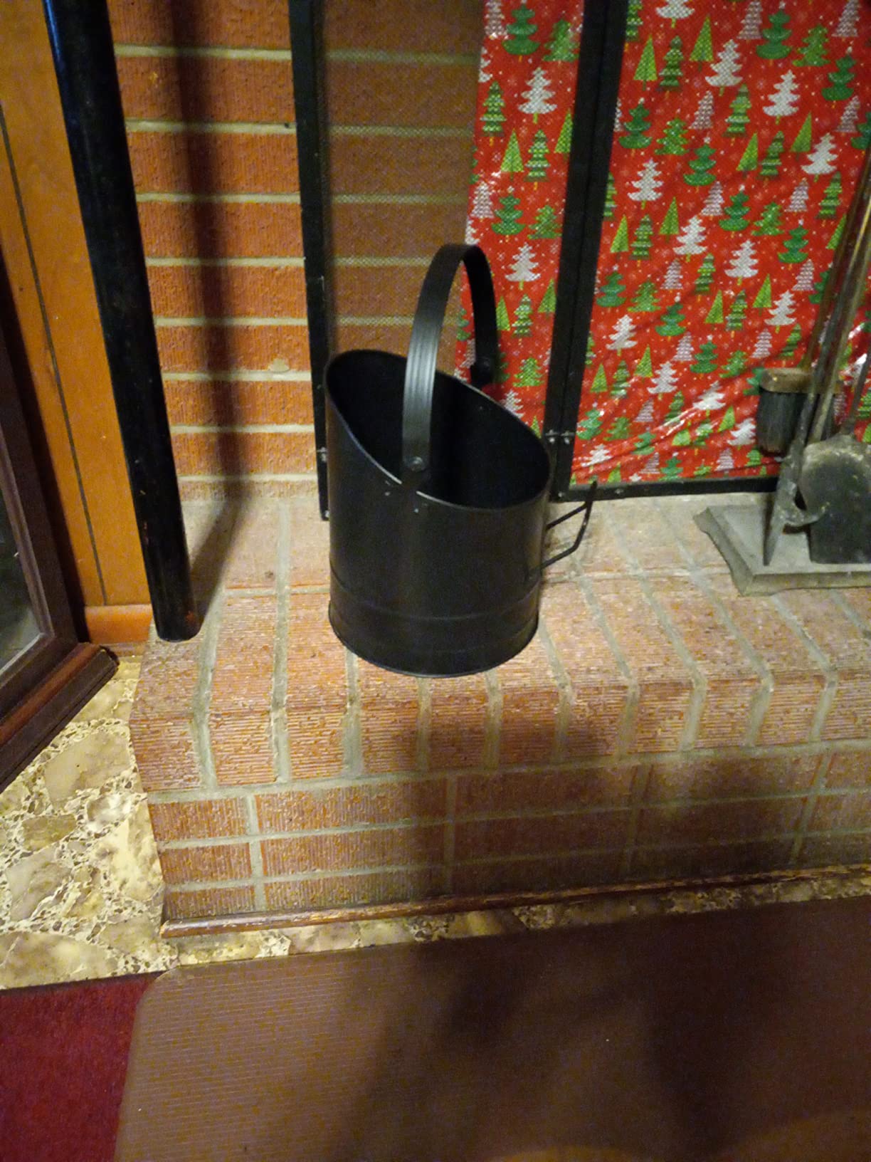 Mind Reader Fireplace Ash Bucket, 6L (1.5 gal) Capacity, Wood Stove, Fireplace Accessories, Metal, 9