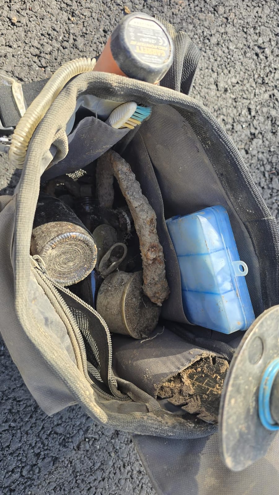 NEW Gray Ghost Ultimate Catch-All Pouch for Metal Detecting customer photo 2