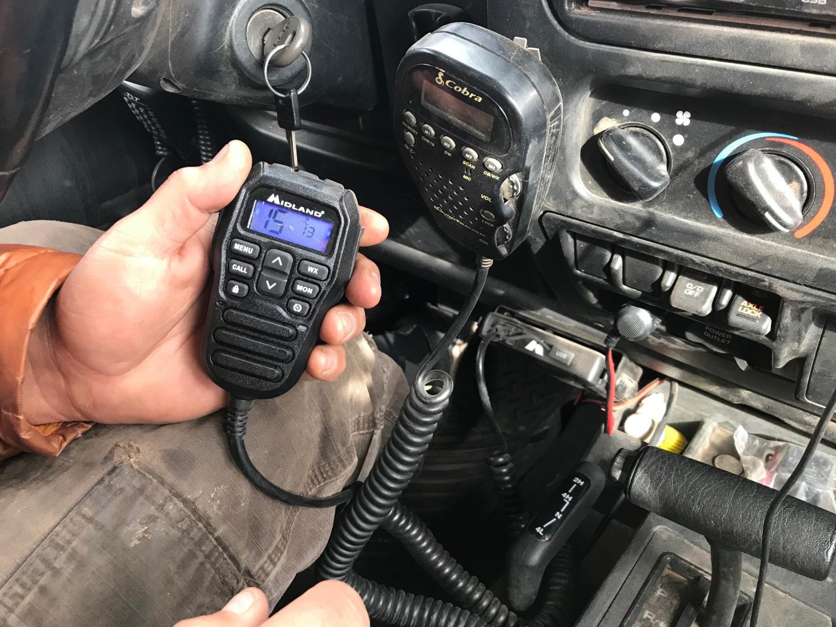 Midland MXT275 15W MicroMobile GMRS Two-Way Radio customer photo 1