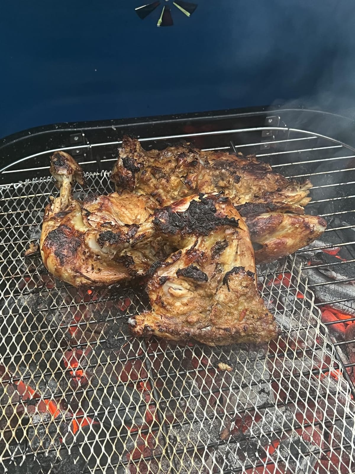 Kingsford Match Light Instant Charcoal Briquettes, BBQ Charcoal for Grilling, Ready in 10 Minutes, No Lighter Fluid or Starter Needed, 12 lbs customer photo 2