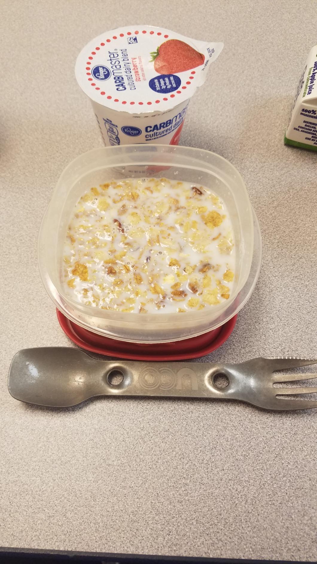 UCO 3-In-1 Titanium Spork customer photo 1