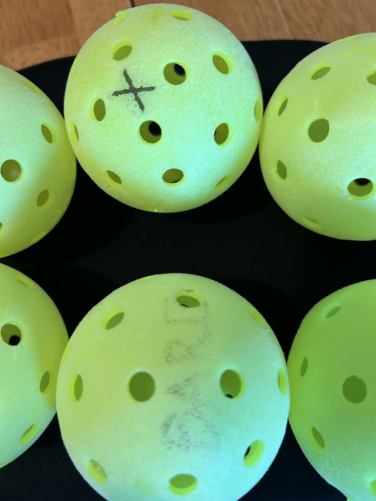Onix Fuse G2 Outdoor Pickleball Balls - USA Pickleball Approved, Durable Construction for Outdoor Play customer photo 1