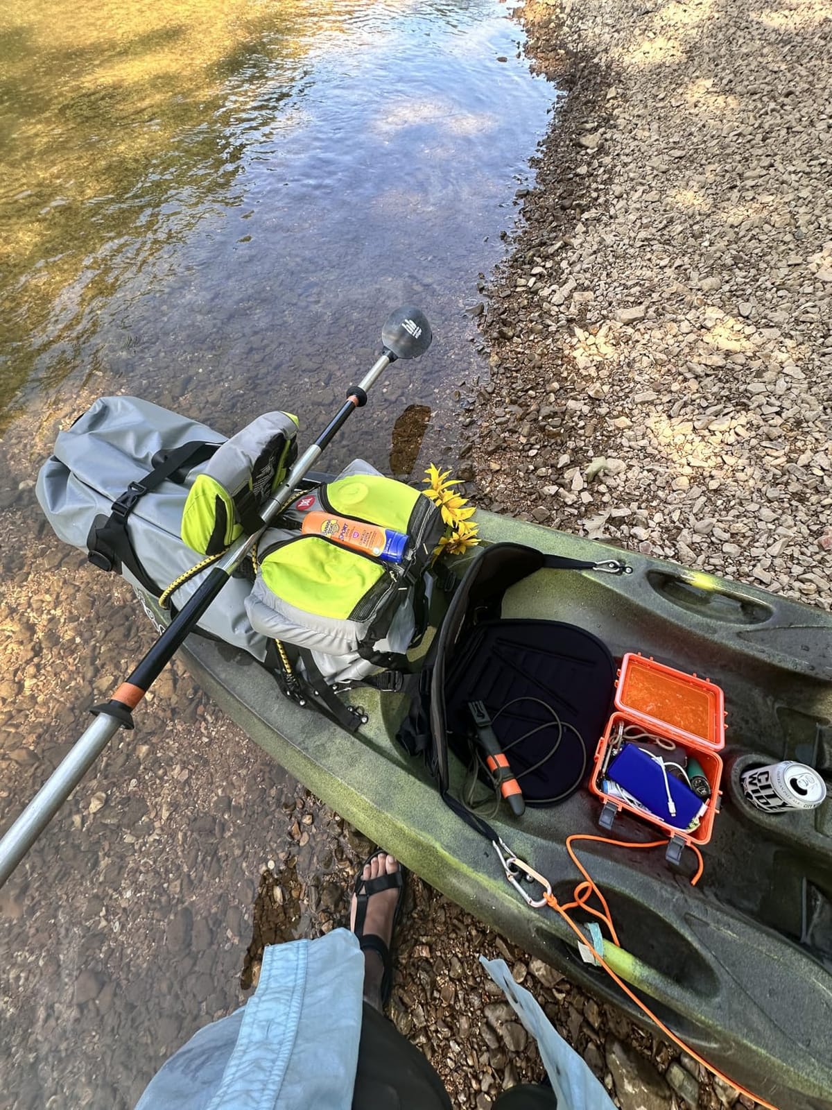 Gonex Waterproof Duffel Bag, 40L/60L/80L Roll-Top Travel Kayaking Dry Bag customer photo 1
