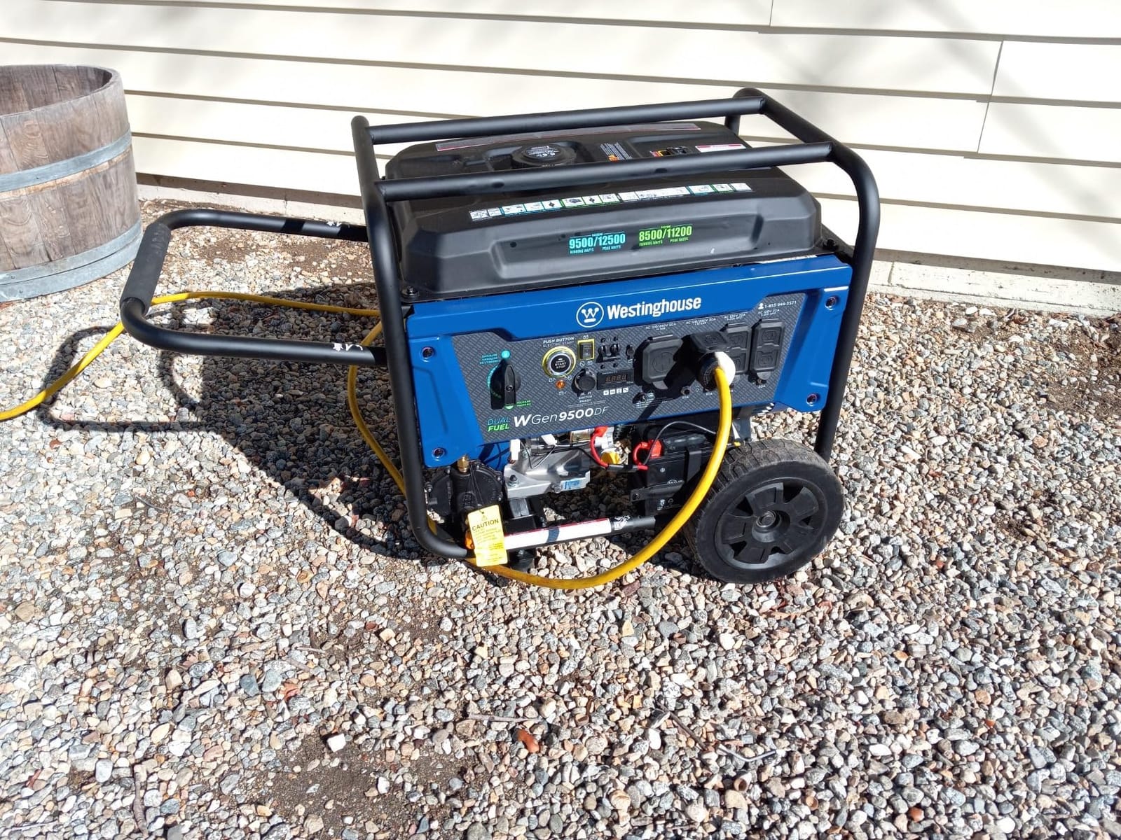 Westinghouse 12500 Watt Dual Fuel Home Backup Portable Generator, Remote Electric Start, Transfer Switch Ready, Gas and Propane Powered customer photo 1