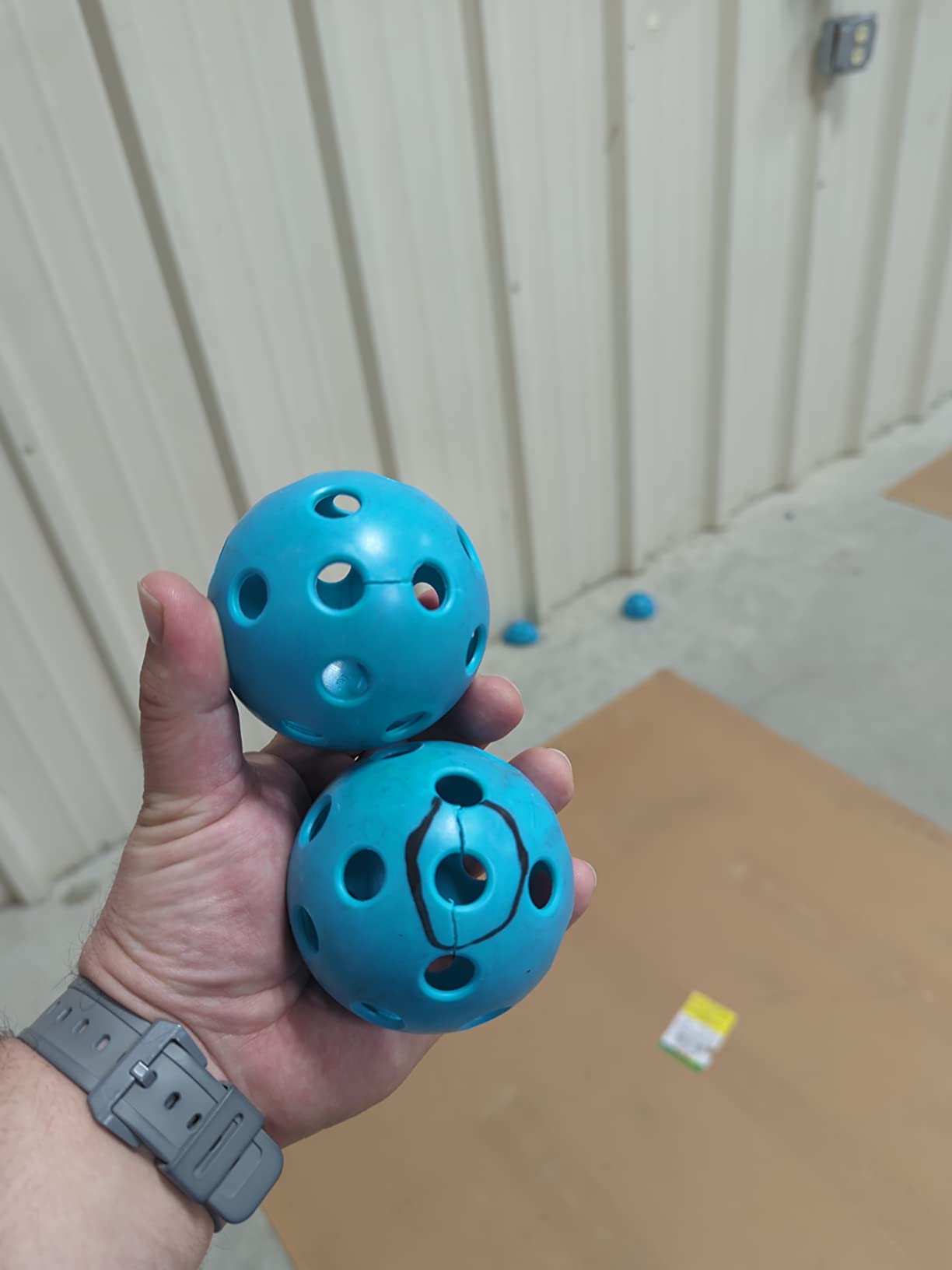 Franklin Sports X-26 Indoor Pickleballs - USAPA Approved Tournament Pickleballs - Multiple Colors customer photo 1