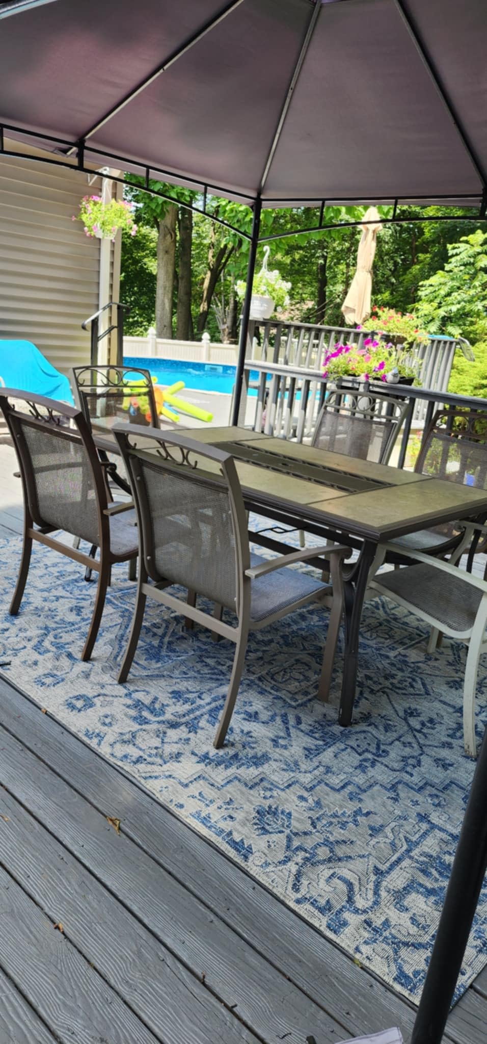 JONATHAN Y Boho Medallion Indoor Outdoor Area Rug 4X6 Navy/Gray, Estrella Textured Weave for Backyard, Patio, Porch, Easy-Cleaning, High Traffic, Pet-Friendly, Non-Shedding (SMB105B-4) customer photo 1