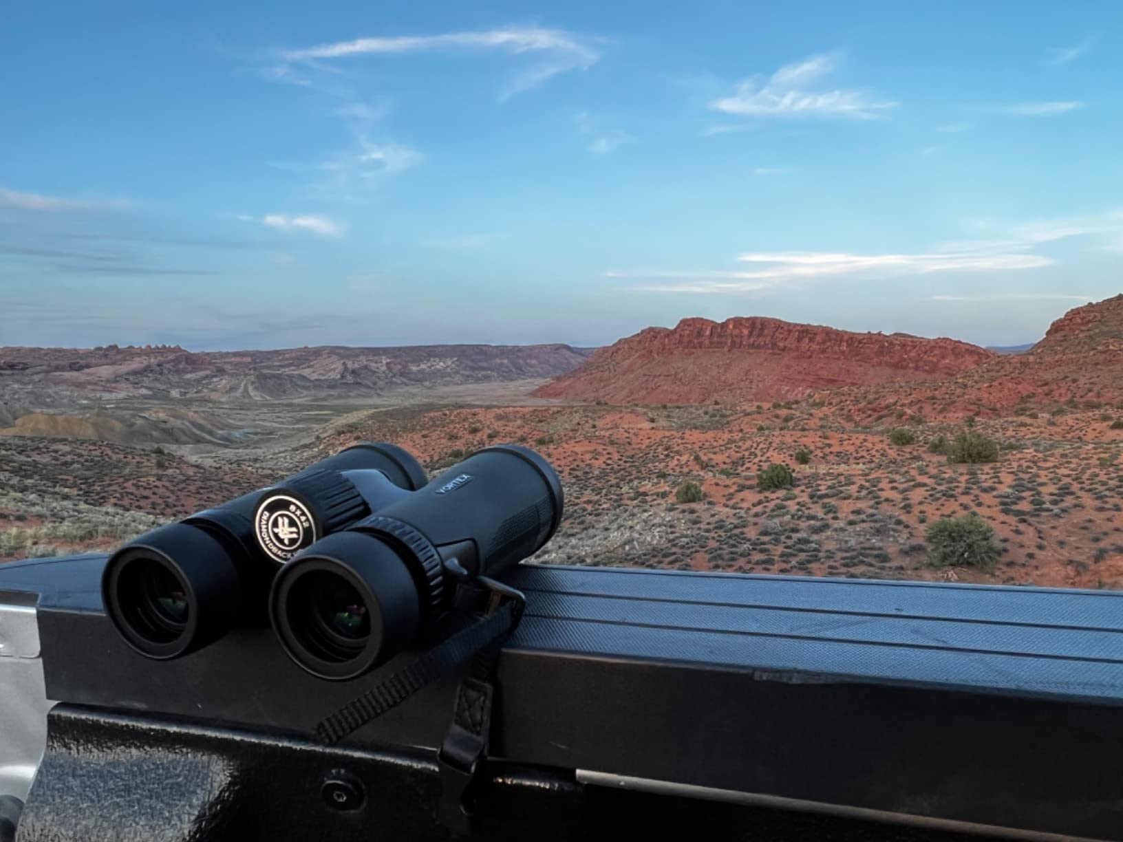 Vortex Diamondback HD 8x42 Binoculars | HD Optics, Tripod Adaptable, Waterproof, Fogproof, Shockproof, Included GlassPak customer photo 1