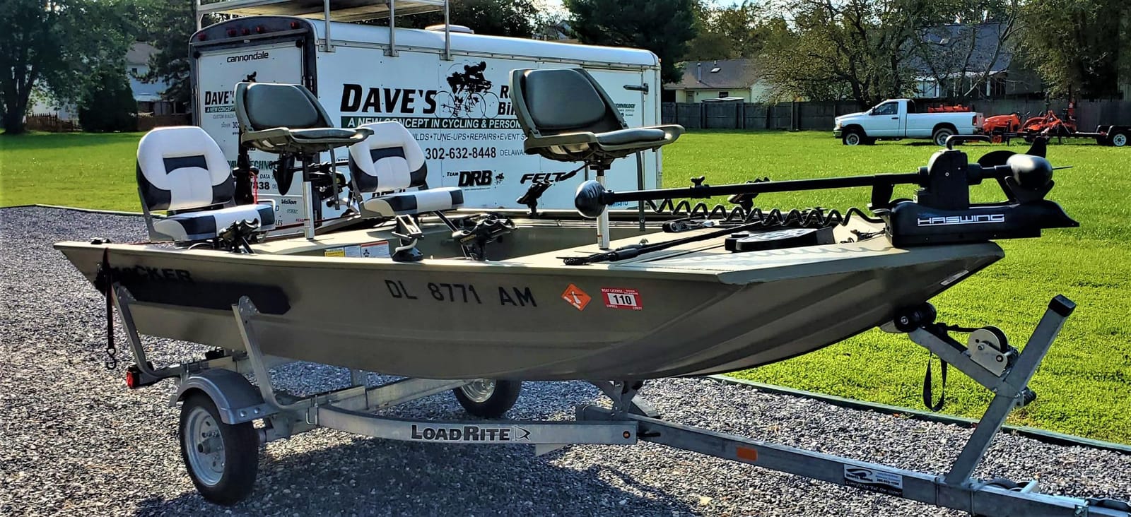 Black Haswing Cayman 12V 55lbs 48 inch Bow Mount Electric Trolling Motor Lightweight, Variable Speed, with Foot Control/Quick Release Bracket for Bass Fishing Boats Freshwater/Saltwater customer photo 2