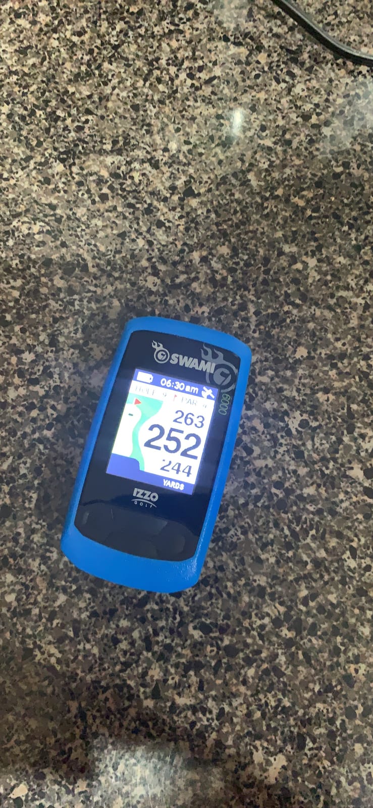 Izzo Swami Golf GPS Rangefinder - Color Display & Scorekeeper customer photo 2