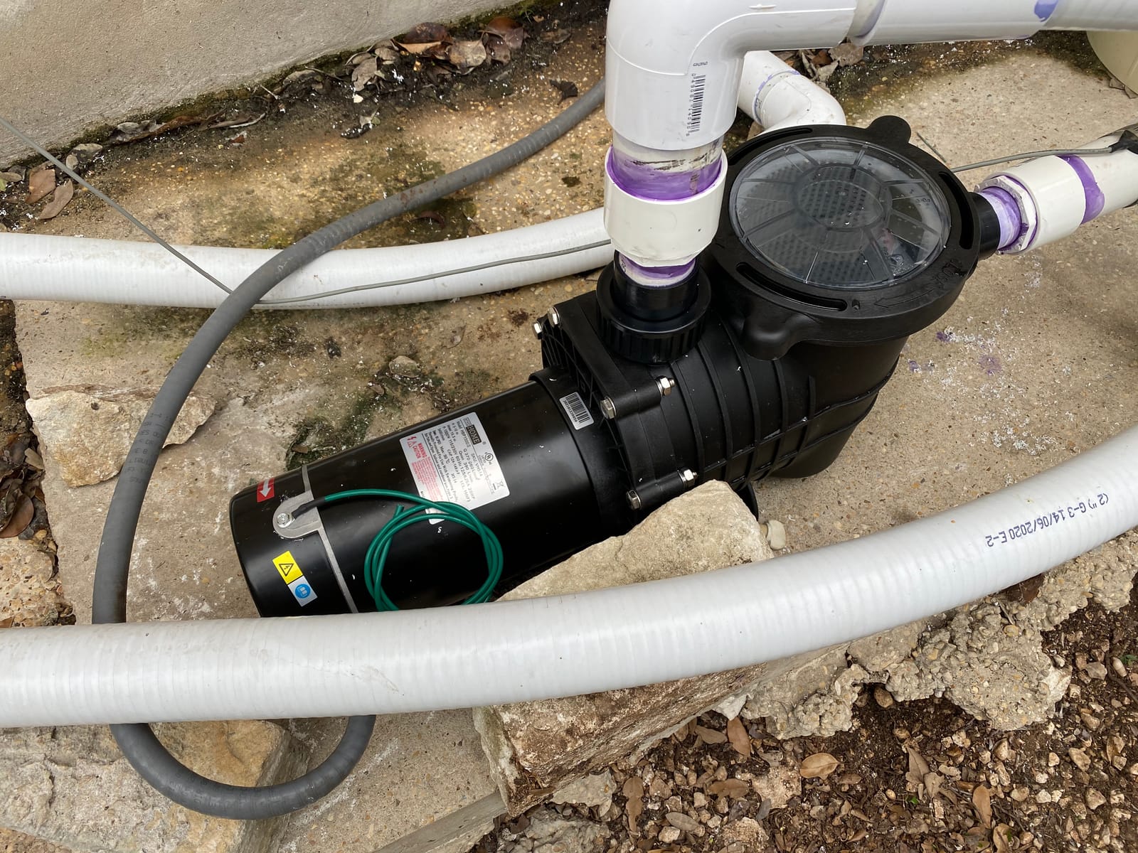 VIVOHOME 2.0HP 6800GPH Pool Pump for In/Above Ground Pools 115V/230V customer photo 1
