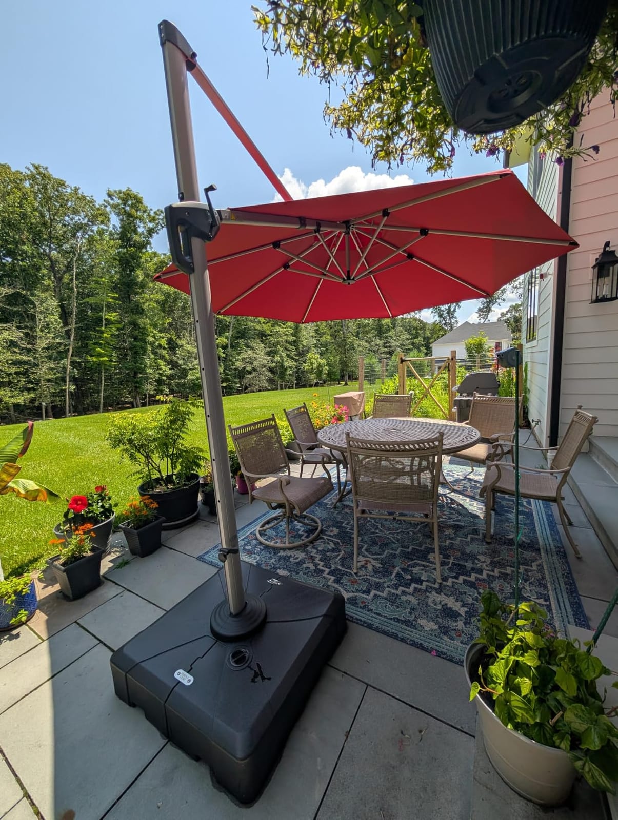 PURPLE LEAF Cantilever Patio Umbrella 10 FT Wind Resistant Canopy Navy Blue | 35MPH Wind-Resistant Frame, 3-Yr Fade-Resistant 240GSM Canopy, 30-Minute Setup customer photo 2