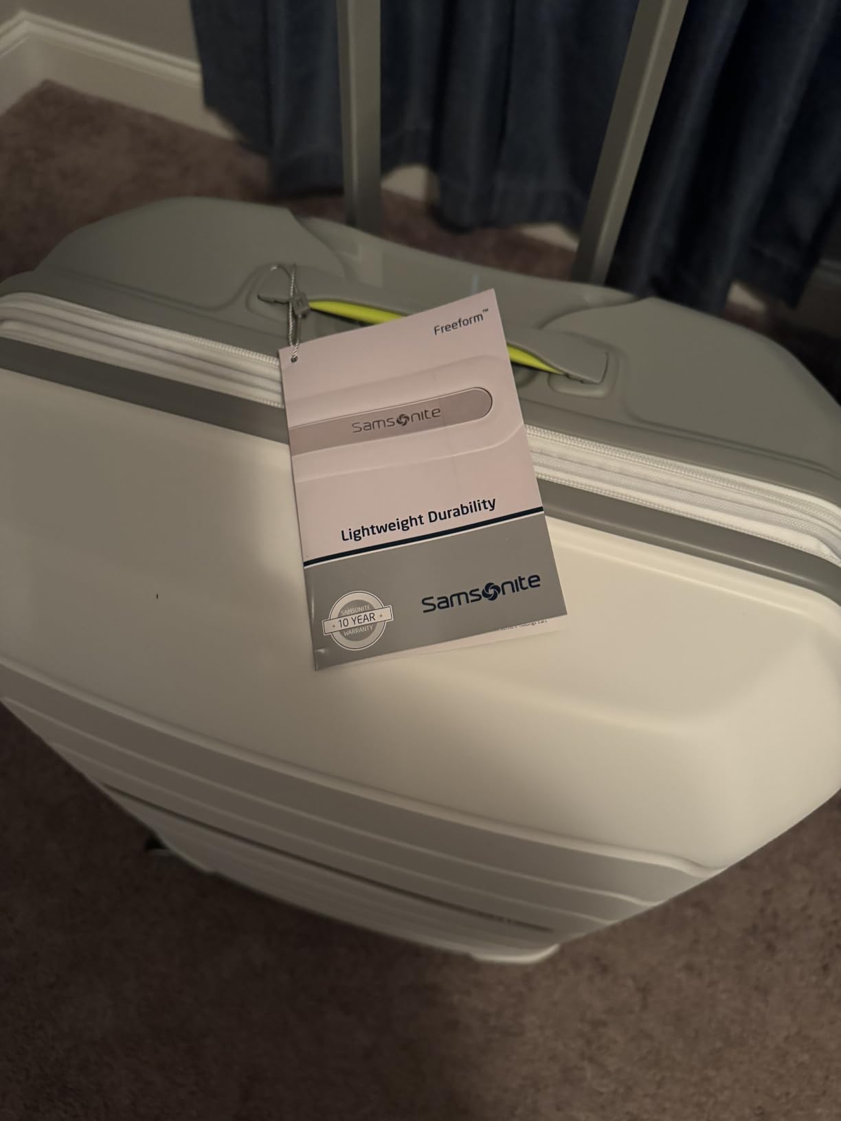 Samsonite Freeform Hardside Carry-On Luggage with Spinner Wheels - Hardshell Suitcase - TSA, Airline-Approved - Expandable Hard Shell, Smooth Rolling Wheels for Lightweight Travel - Mint Green customer photo 2