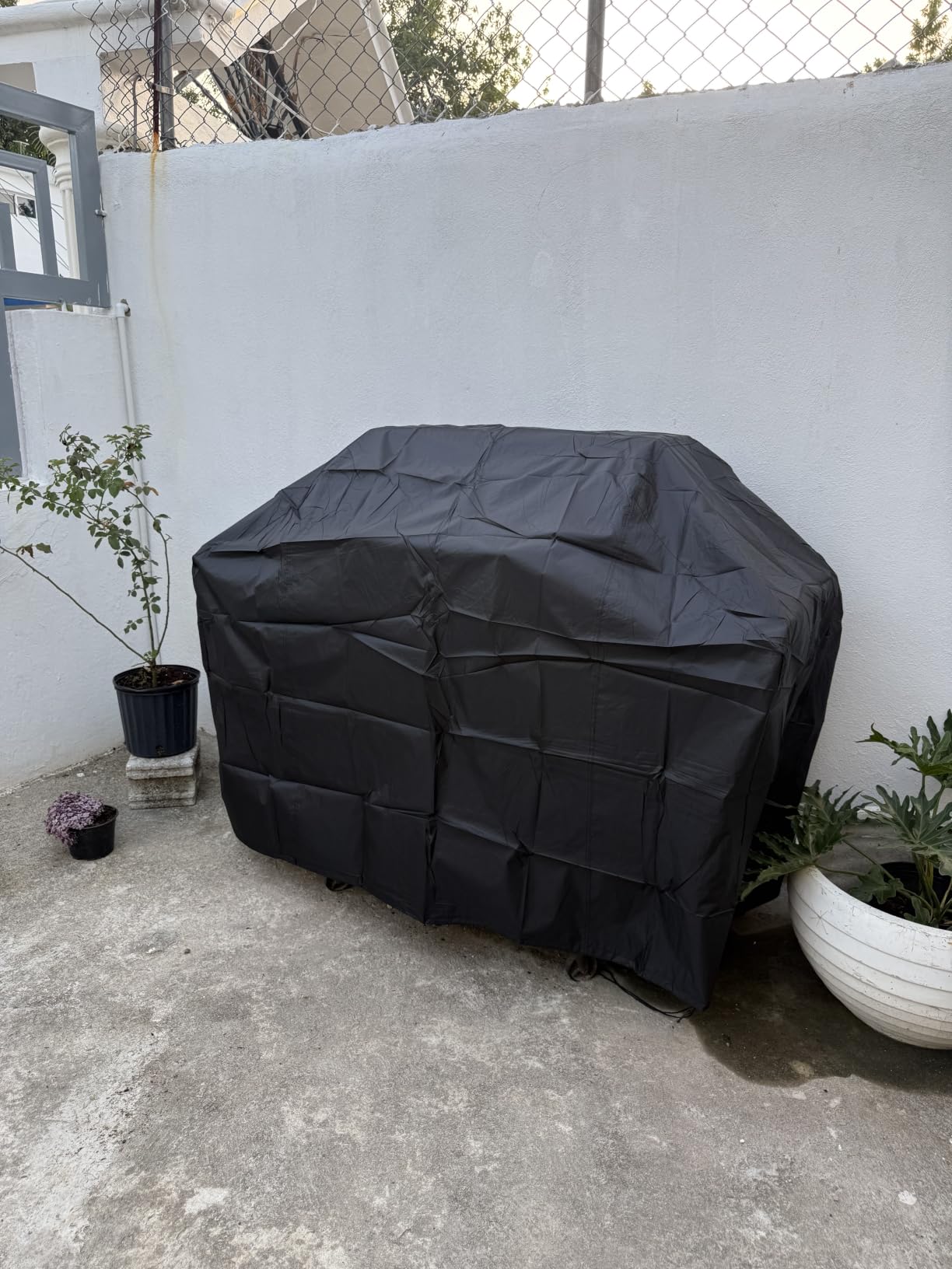 i COVER Grill Cover, 58 inch BBQ Grill Cover for Outdoor Grill, Anti-UV & Fade Resistant Gas Grill Cover, Waterproof Barbecue Grill Covers for Weber, Char-Broil, Nexgrill and More, Black customer photo 1