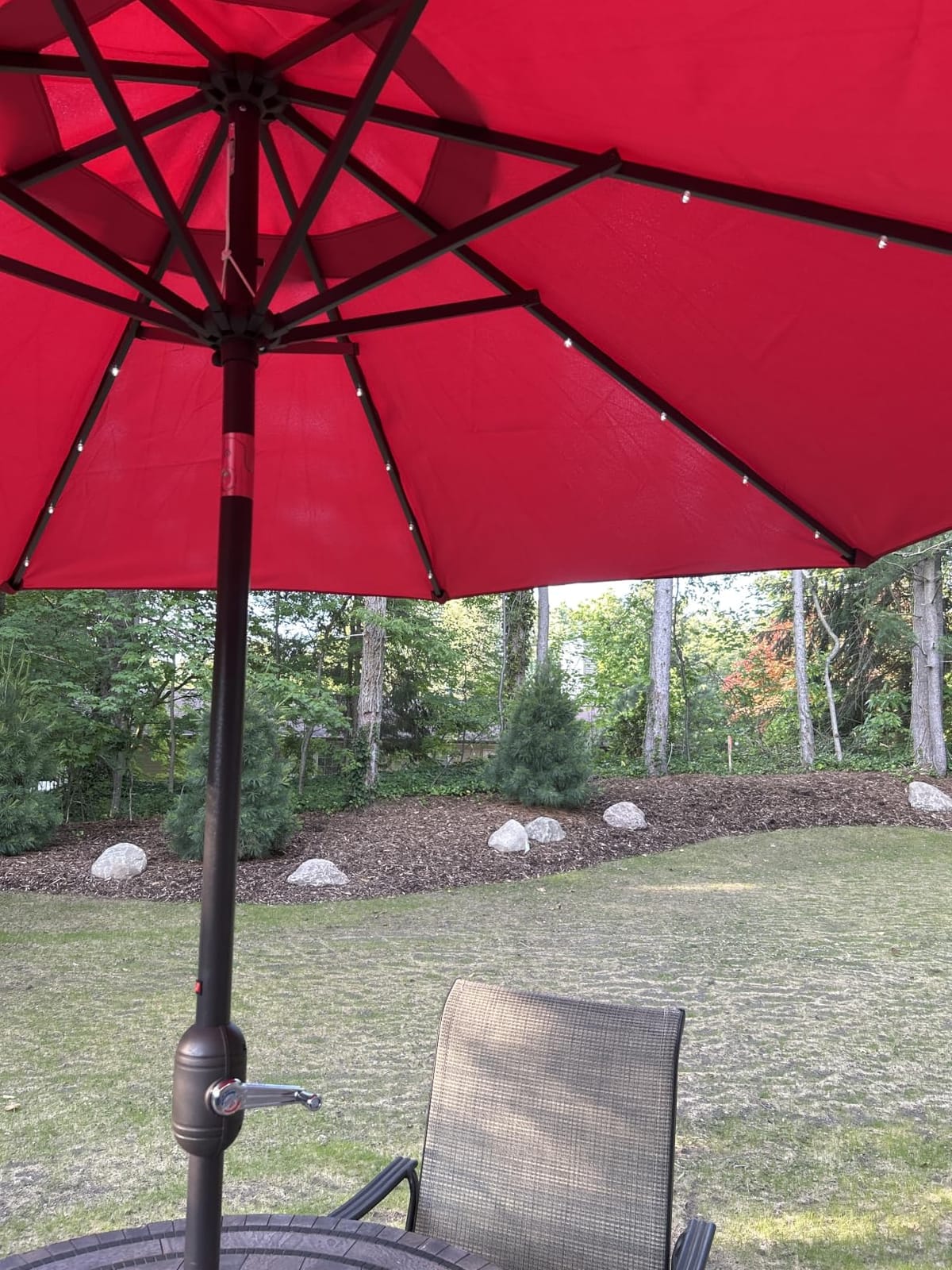 Blissun 9 ft Solar Umbrella 32 LED Lighted Patio Umbrella Table Market Umbrella with Tilt and Crank Outdoor Umbrella for Garden, Deck, Backyard, Pool and Beach (Cerulean) customer photo 2