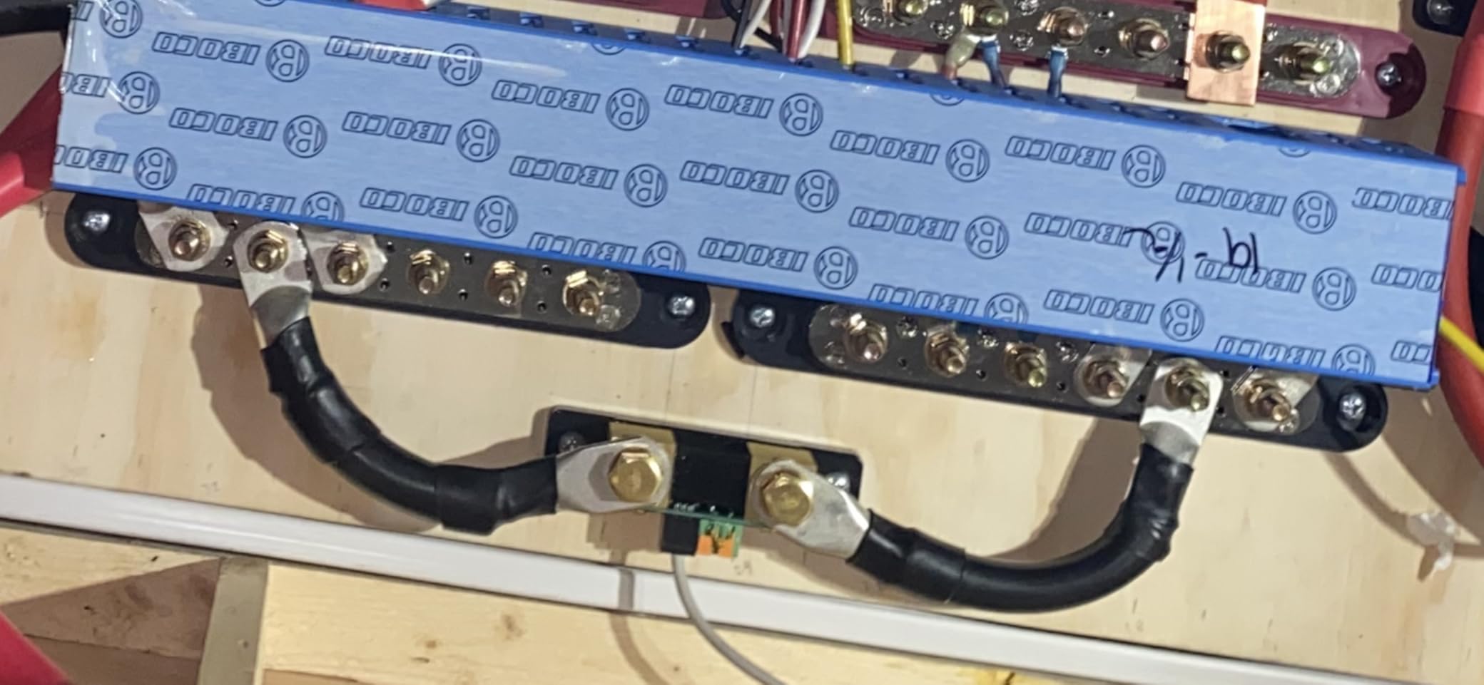 Victron Energy BMV-712 Smart Battery Monitor with Shunt - 6.5-70 VDC customer photo 2
