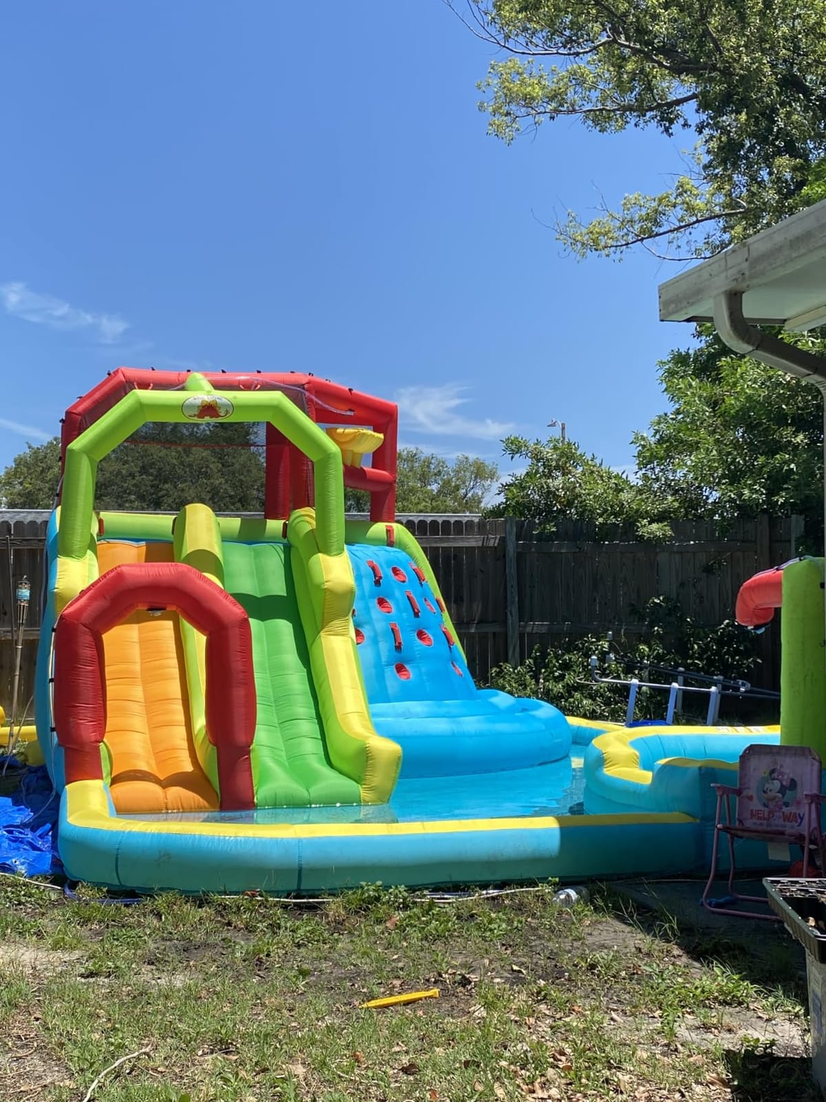 WELLFUNTIME Large Inflatable Water Slide Park with Air Blower customer photo 1