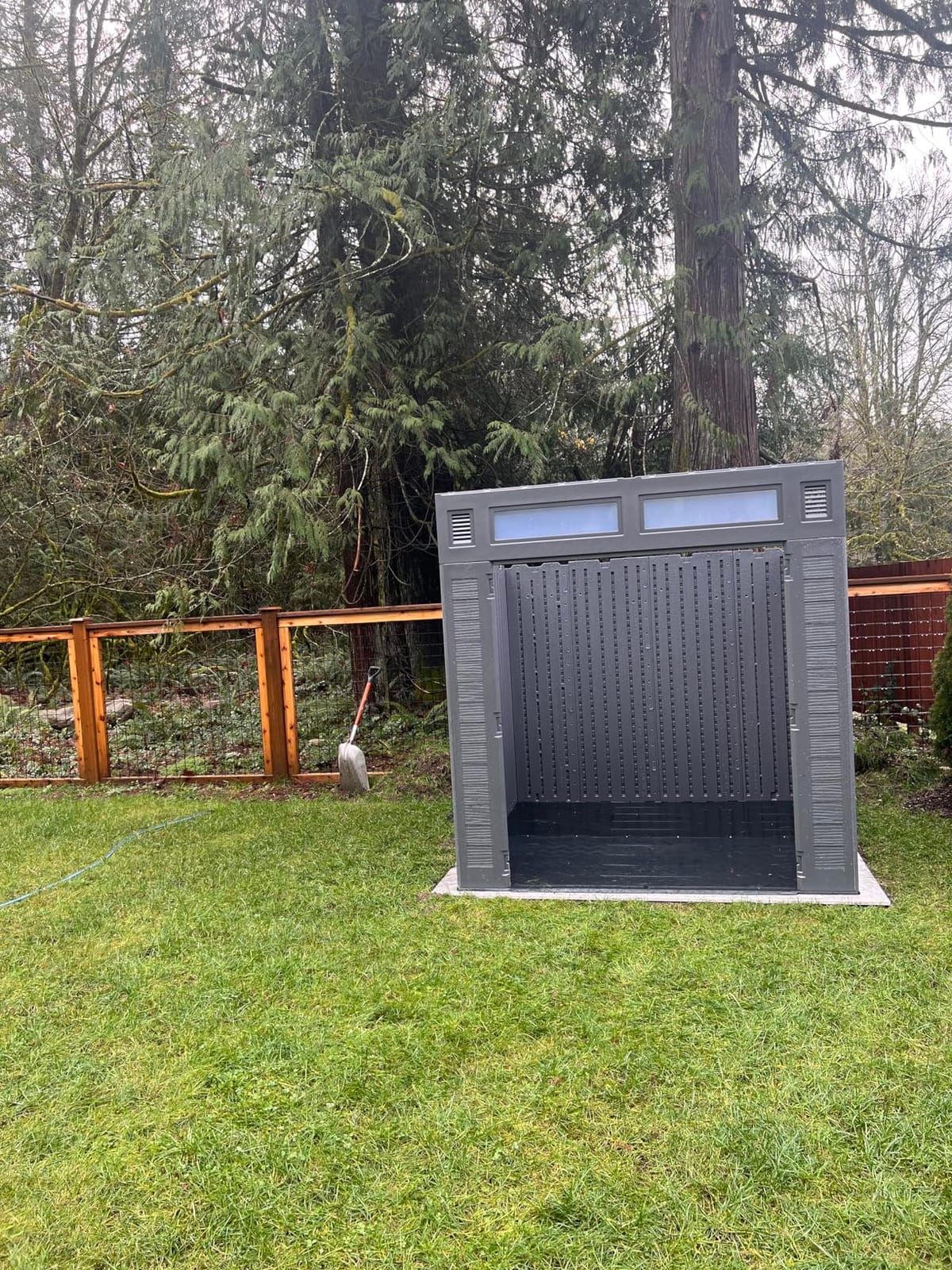 Suncast Modern Outdoor Storage Shed, 200 cu. ft. Peppercorn Resin Shed for Lawn Mower, Bikes, Utility Tools, Patio, & Yard. Weatherproof & Lockable Modern Sheds & Outdoor Storage, Made in USA customer photo 1