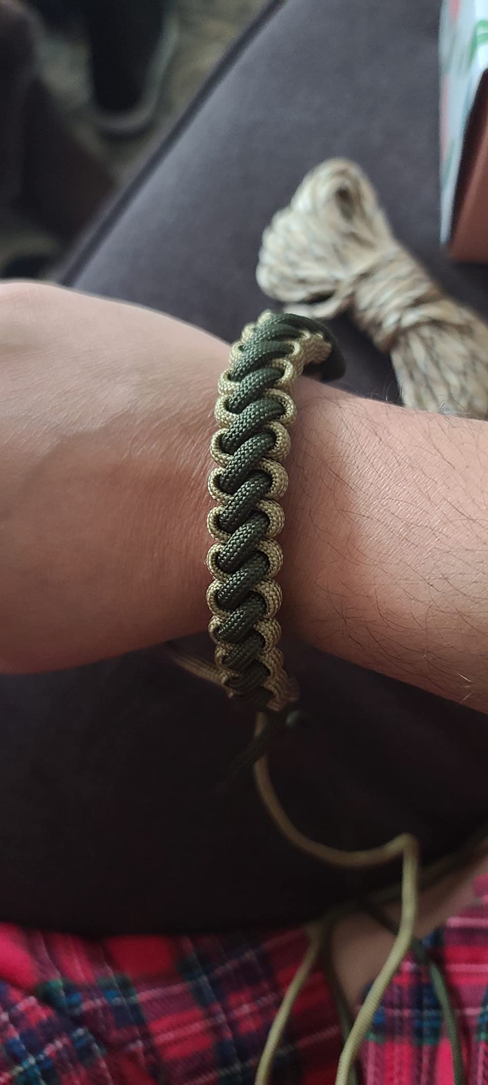 Paracord 550 Bracelets Kit 20 Feet Each Rope for Making Bracelets | 5 Types Buckles, 4mm paracord, for making keychain/bracelets, outdoor/camping/gift/survival/tactical(A-Set) customer photo 2