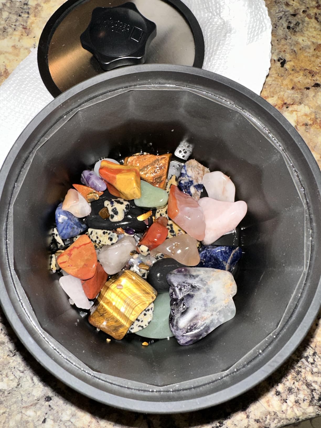 NATIONAL GEOGRAPHIC Professional Rock Tumbler Kit - Complete Rock Tumbler for Adults & Kids with Durable 2 Lb. Barrel, Rocks, Grit, and Patented GemFoam Finishing Foam Polish, Rock Polisher | 2 Lb. Leak-Proof Barrel, Variable Speed and Timer, 1 Lb. Rough Gemstones, 4-Stage Grit, GemFoam Polish, Jewelry Fastenings customer photo 1