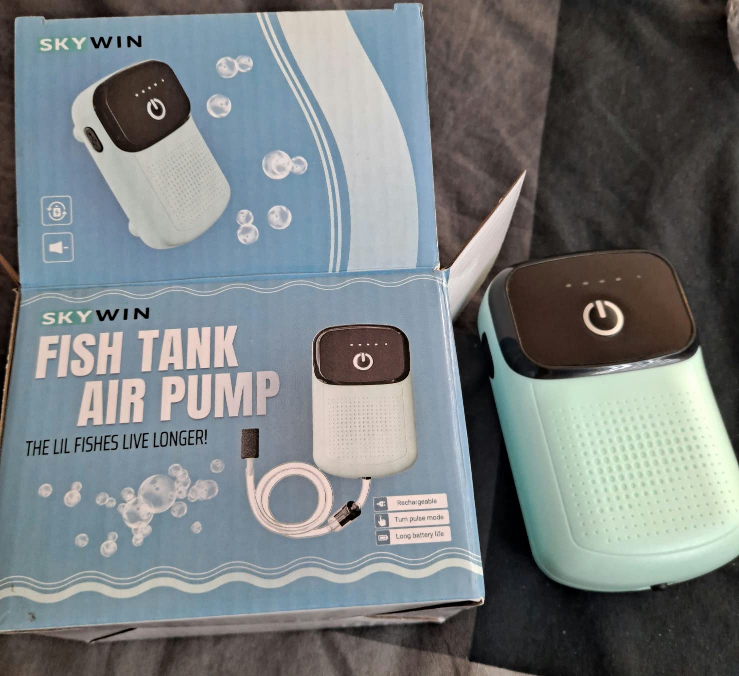 Skywin Portable Aerator for Fish,USB Rechargeable Live Bait Aerator 18–32H Battery, Keeps Bait Alive Anywhere, Quiet Aquarium Water Pump for Buckets, Coolers, Aquariums, Salt & Freshwater customer photo 2