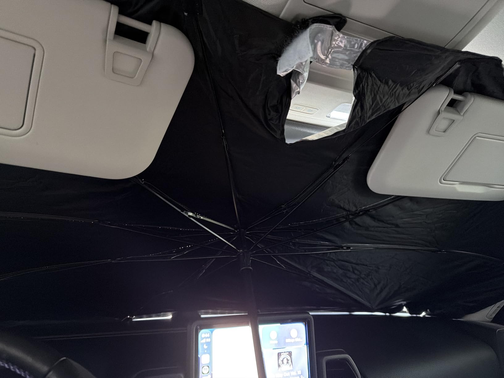 2026 Windshield Sun Shade Umbrella, Foldable Car Sunshade, 99% UV Block - Car Front Window Shield (Heat Insulation Protection) for Auto Windshield Covers Blackout Trucks Cars (Large) customer photo 2