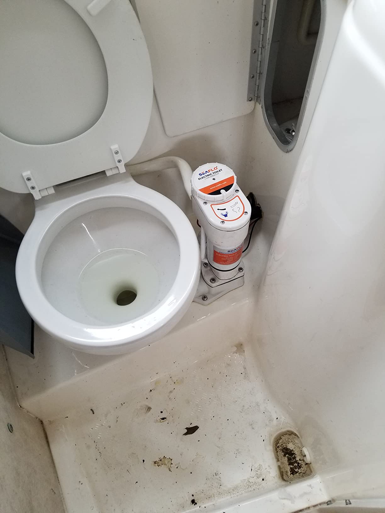 SEAFLO 12V Manual to Electric Marine Toilet Conversion Kit - 12V, 5.0 GPM, Self Priming Macerator Electric Flush, Fits Compact and Regular Marine Heads SFMTE1-02 SFMTE1-02-R 4 Year Warranty customer photo 1