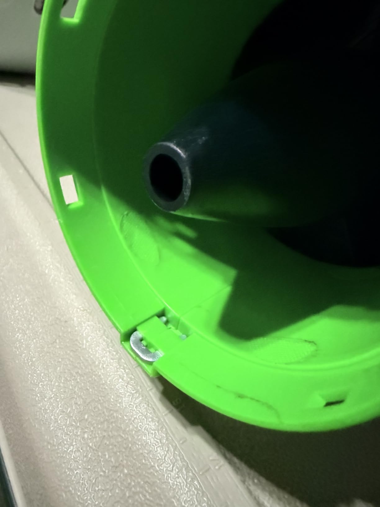Greenworks 40V Electric Leaf Blower, 550 CFM, 4.0 Ah Battery and Charger customer photo 1