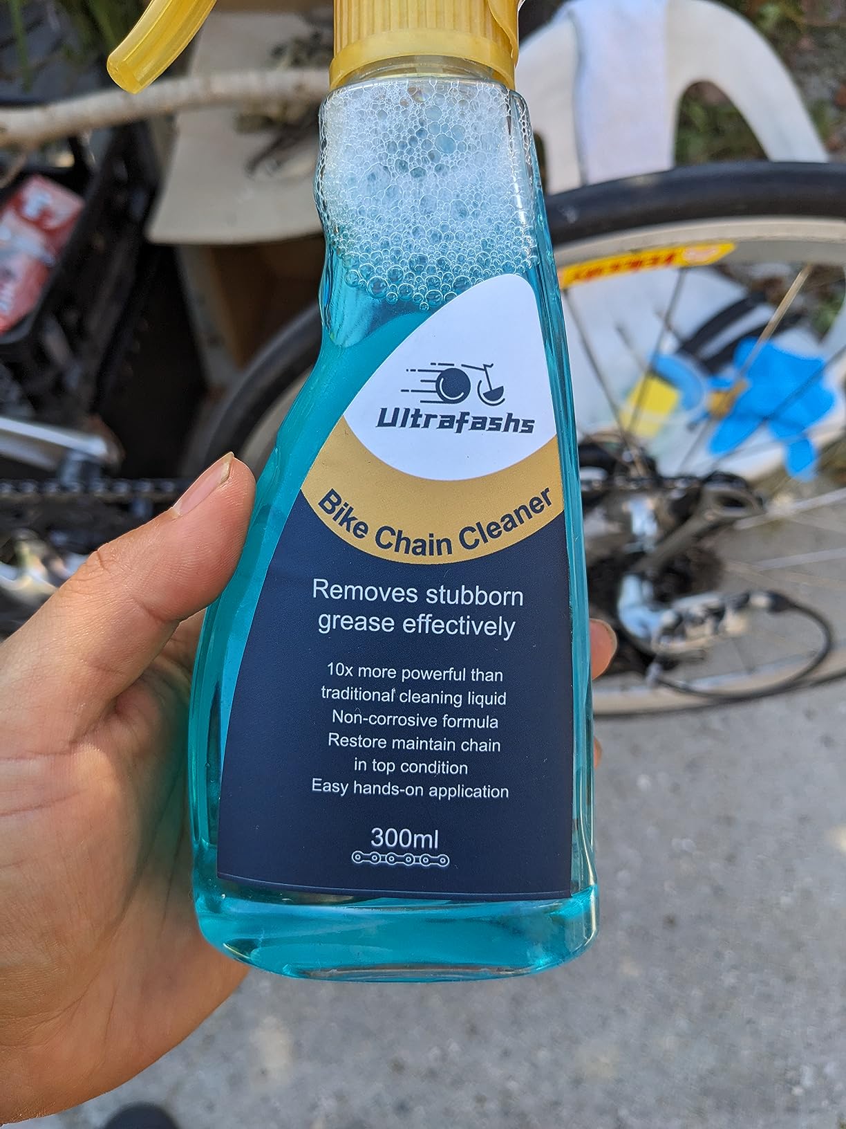 Bike Cleaning Kit - Complete Bicycle Maintenance Set with Degreaser, Lubricant, Chain Scrubber & Brushes for Mountain, Road, MTB, E-bikes customer photo 2