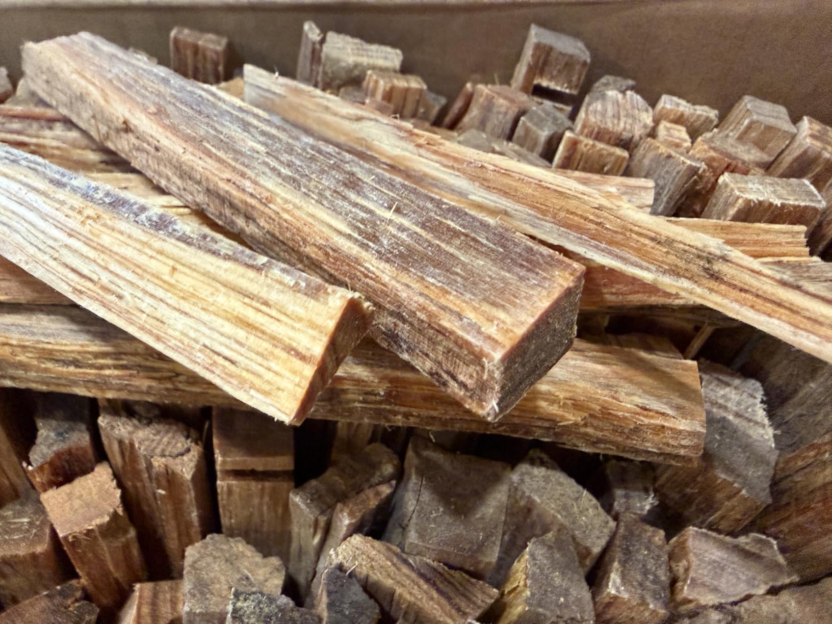 Fatwood Fire Starter Sticks 10lb Box - Indoor or Outdoor 100% All Natural Pine Fire Starters for Campfires, Fireplace, Firepit, Stove, or BBQ Grill - Kindling Firewood Lighter by Pure Garden customer photo 2