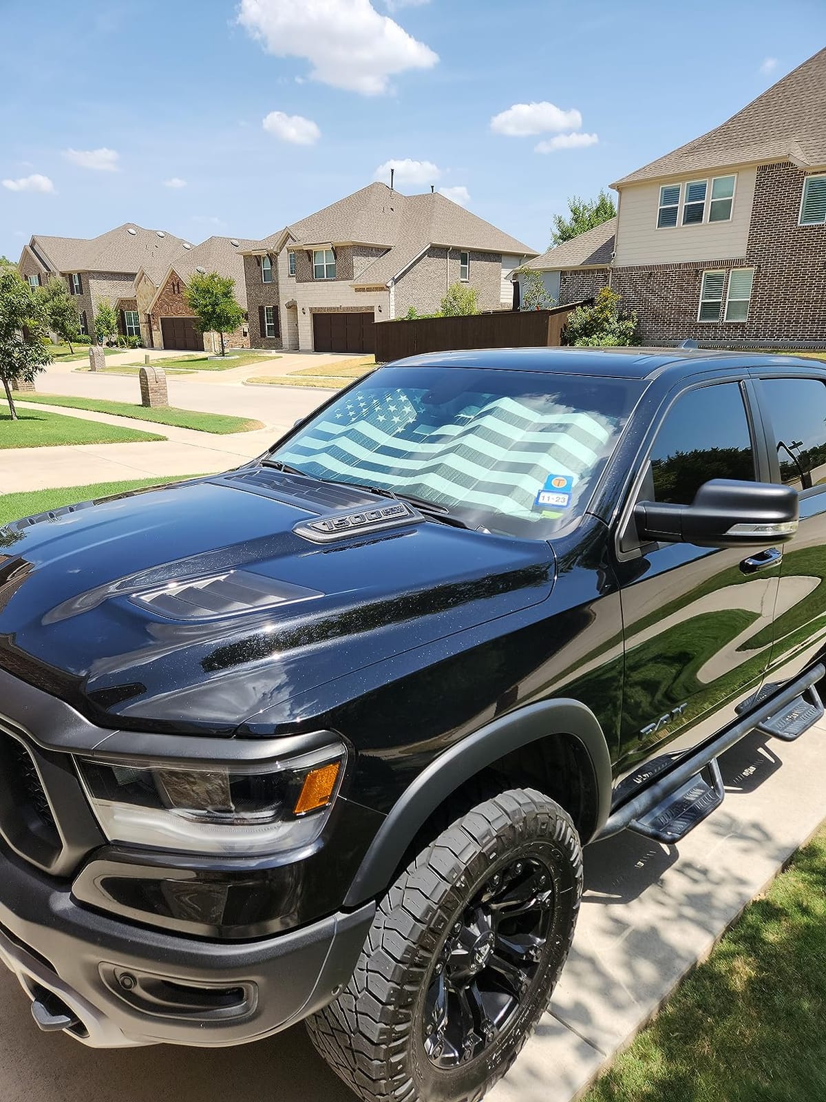 EcoNour Accordion Car Windshield Sun Shade - Car Sun Visor to Protect Harmful UV Rays - Foldable Automotive Windshield Sunshades - Window Sun Blocker to Keep Your Vehicle Cool & Comfort - 58