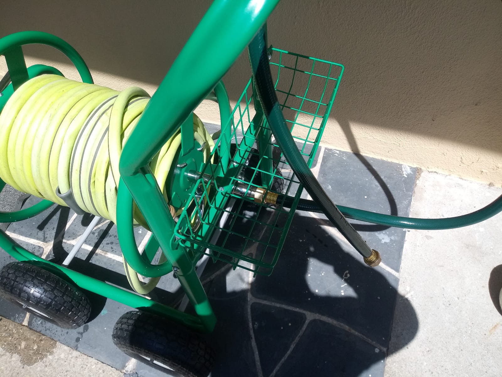 Garden Hose Reel Cart with Wheels, Holds 300-Feet of 5/8-Inch Hose, Heavy Duty Yard Water Planting 4 Wheels Outdoor Garden Lawn Water Truck with Storage Basket,Black customer photo 2