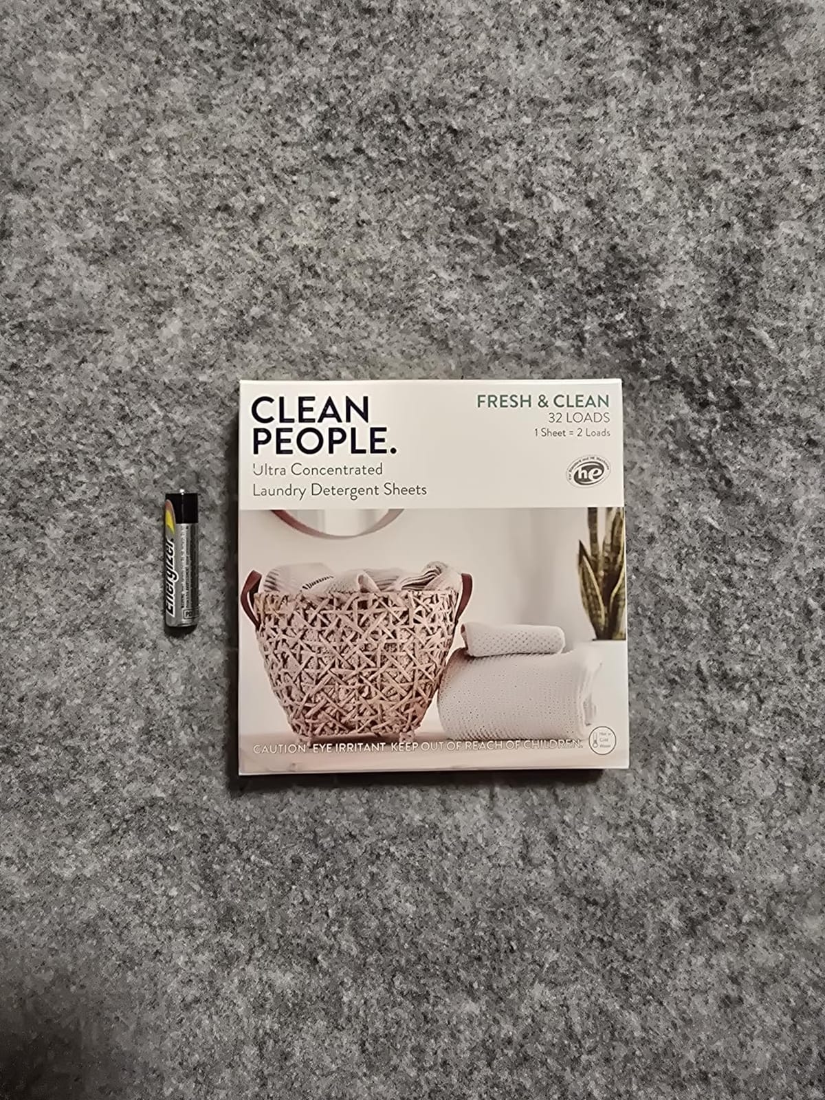 The Clean People Laundry Detergent Sheets - Laundry Soap - Ultra Concentrated, Recyclable Packaging, Stain Fighting - Fresh Scent, 32 Pack customer photo 2