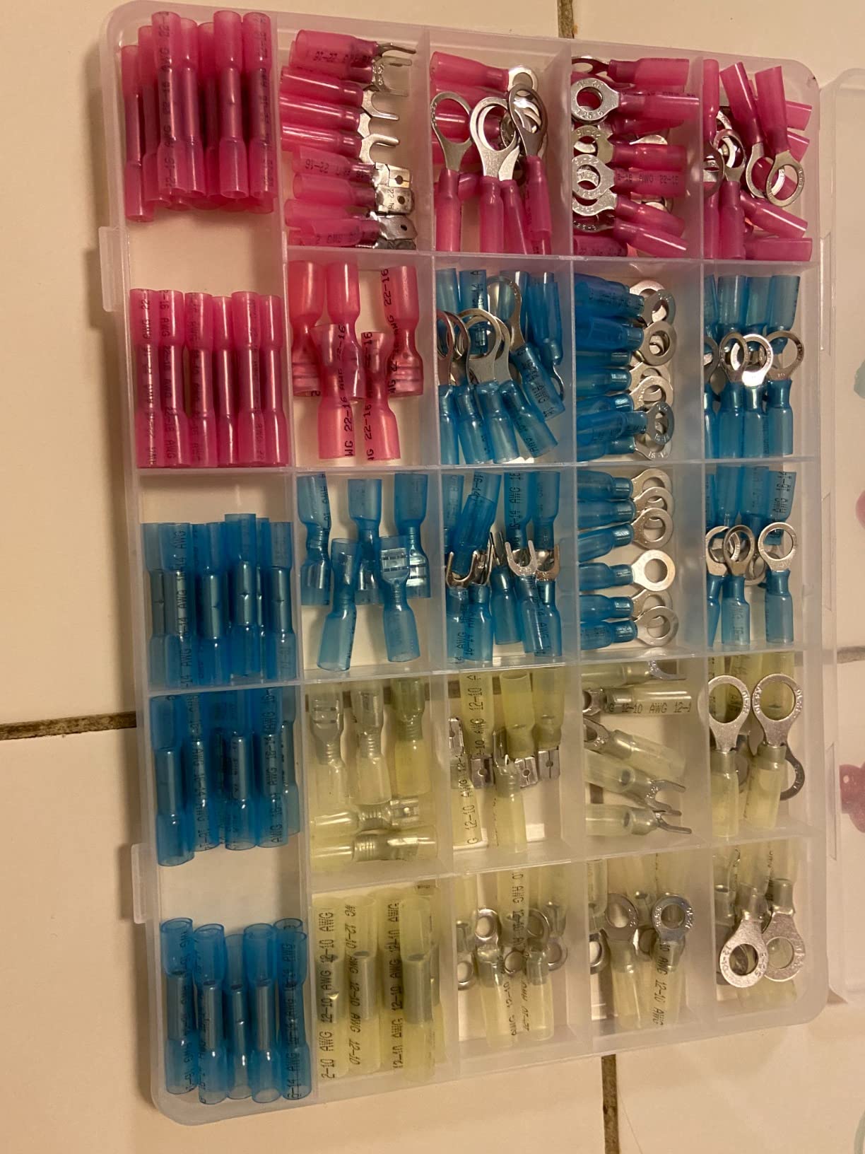 Kuject 320PCS Heat Shrink Wire Connectors Kit, Electrical Waterproof Crimp Butt Terminals, Insulated Spade Connectors for Automotive Marine Boat Truck, Include Rings Forks Spade Butt Splices customer photo 1