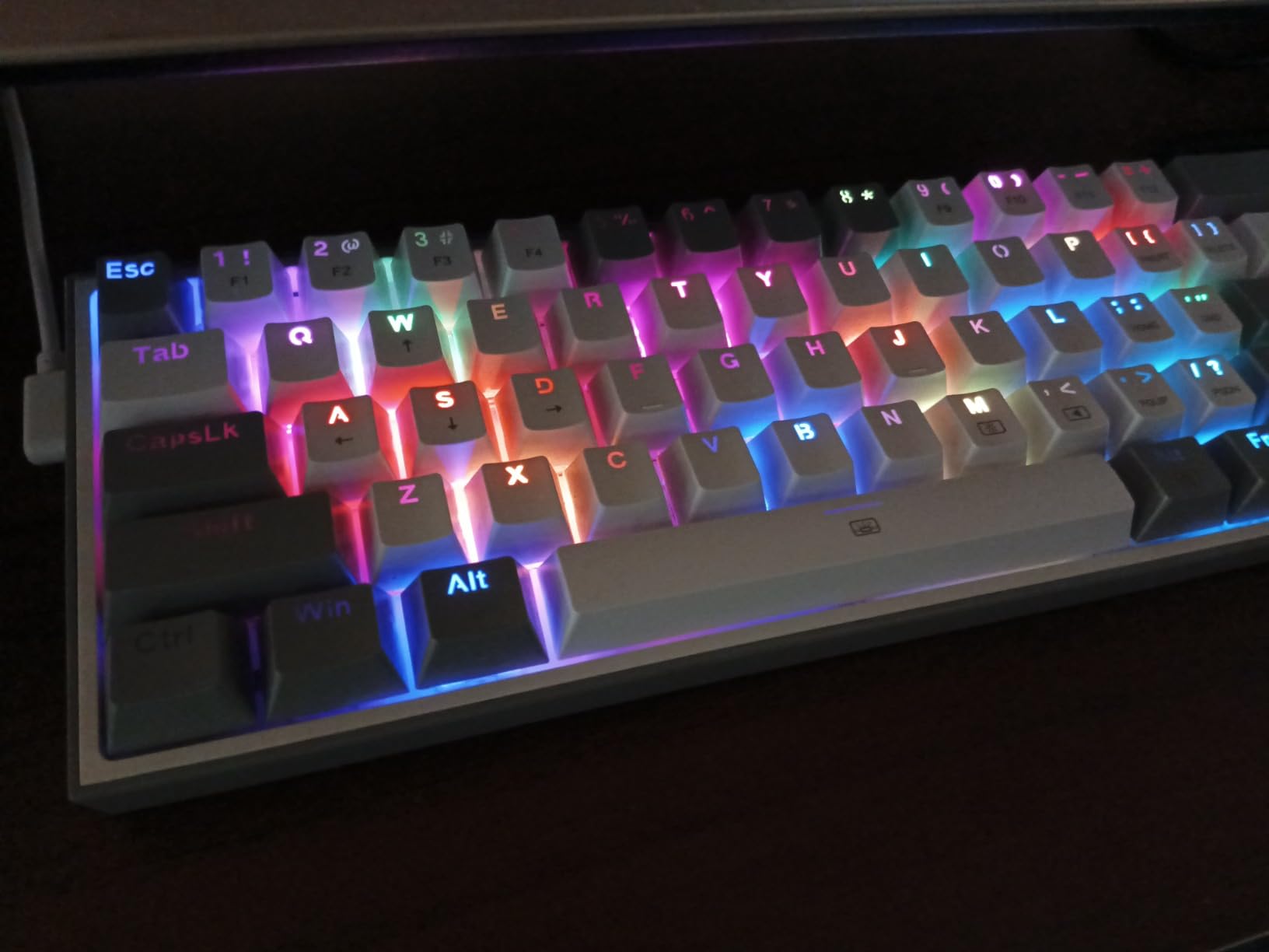 Redragon K617 Wired 60% Compact Hot-Swap RGB Gaming Mechanical Keyboard customer photo 1
