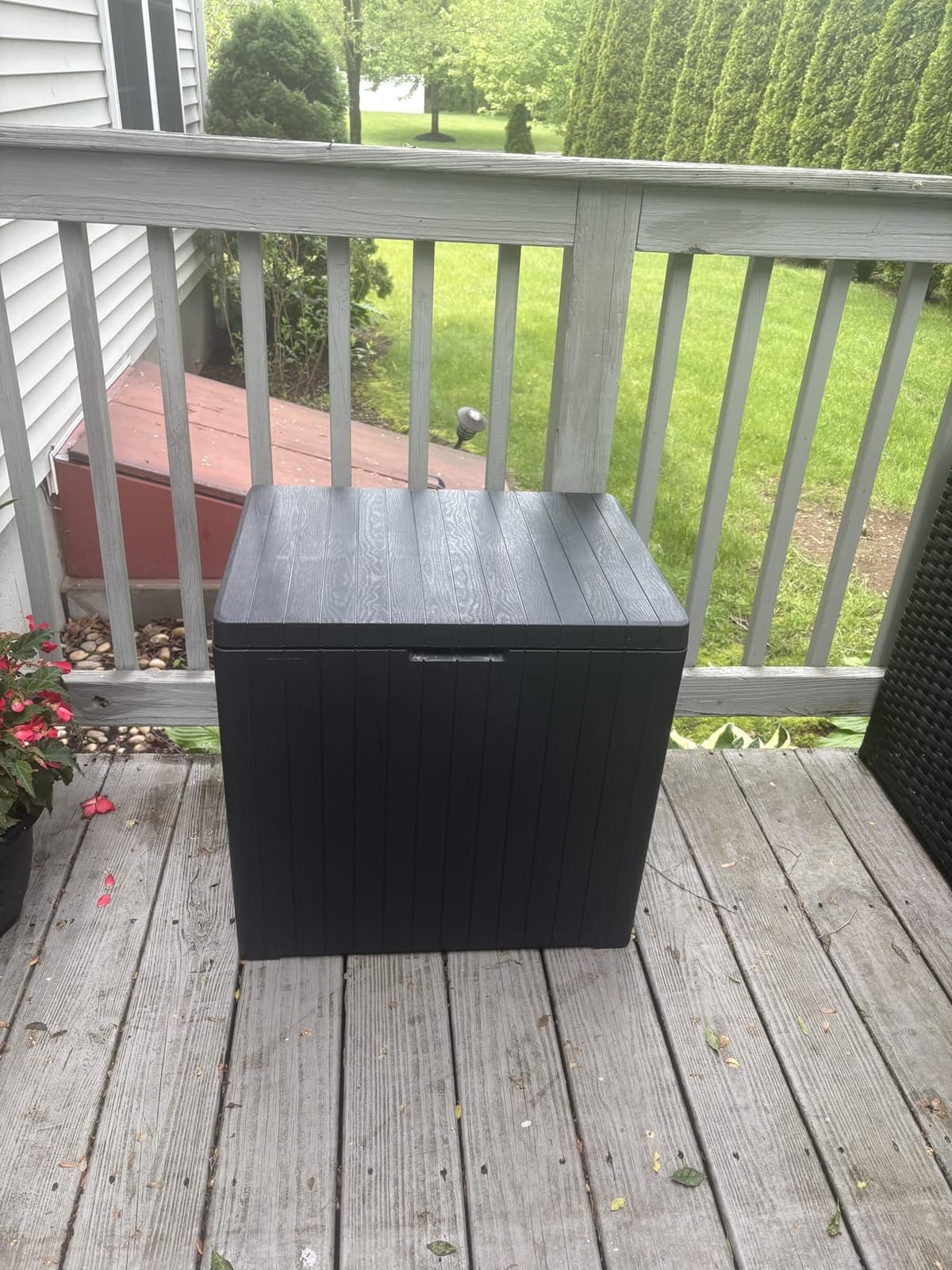 Keter City 30 Gal Outdoor Storage Box and Patio Side Table | Grey, Resin, Compact, Waterproof, Lockable, Easy Assembly, Organization, Pool Accessories Storage customer photo 1