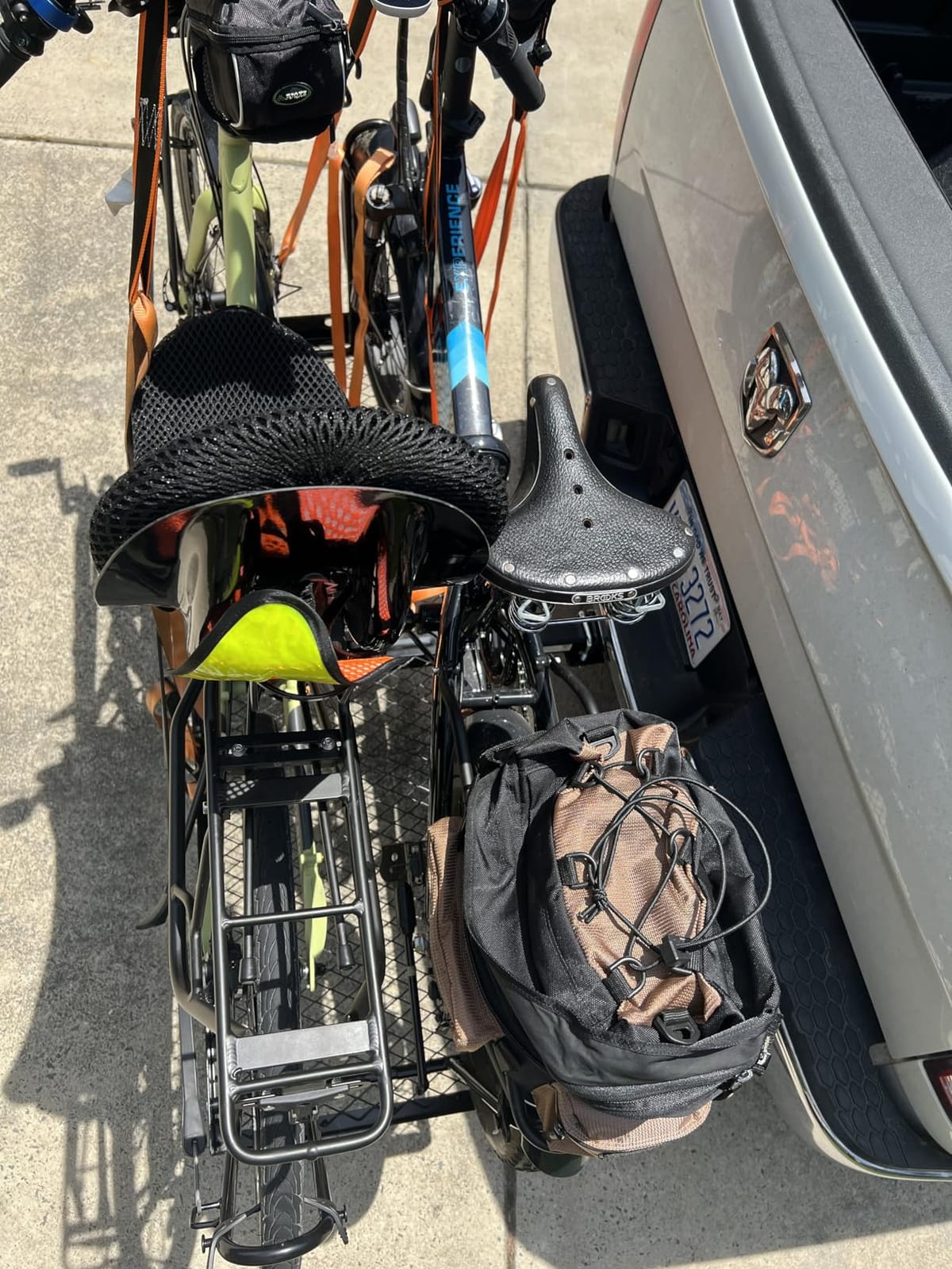 MaxxHaul 50641 60 inch x 20 inch 500 lb. Capacity 2 in 1 Hitch Mount Cargo Carrier Rack and 2 Bike Rack for 2 inch Receiver customer photo 1