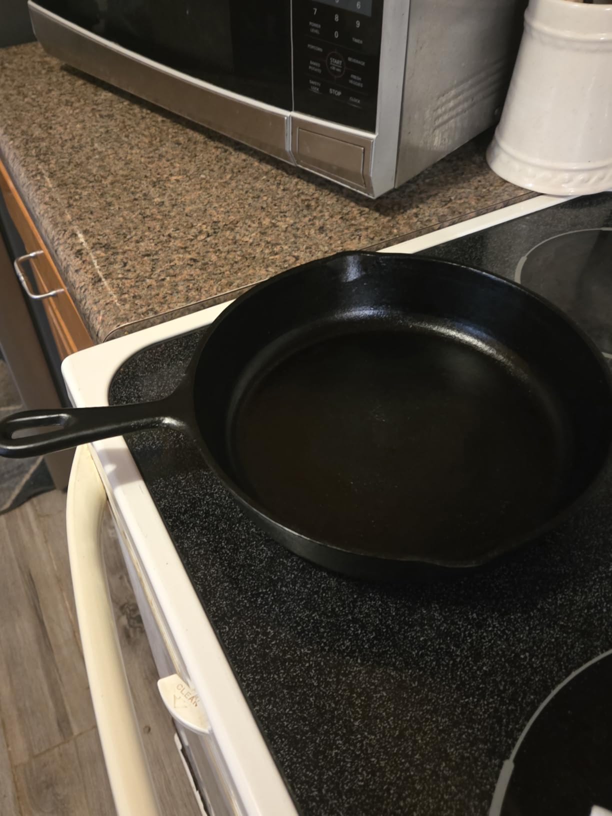 Lancaster Cast Iron Seasoning - Restore and Condition Cast Iron and Carbon Steel Cookware - Made in the USA customer photo 1