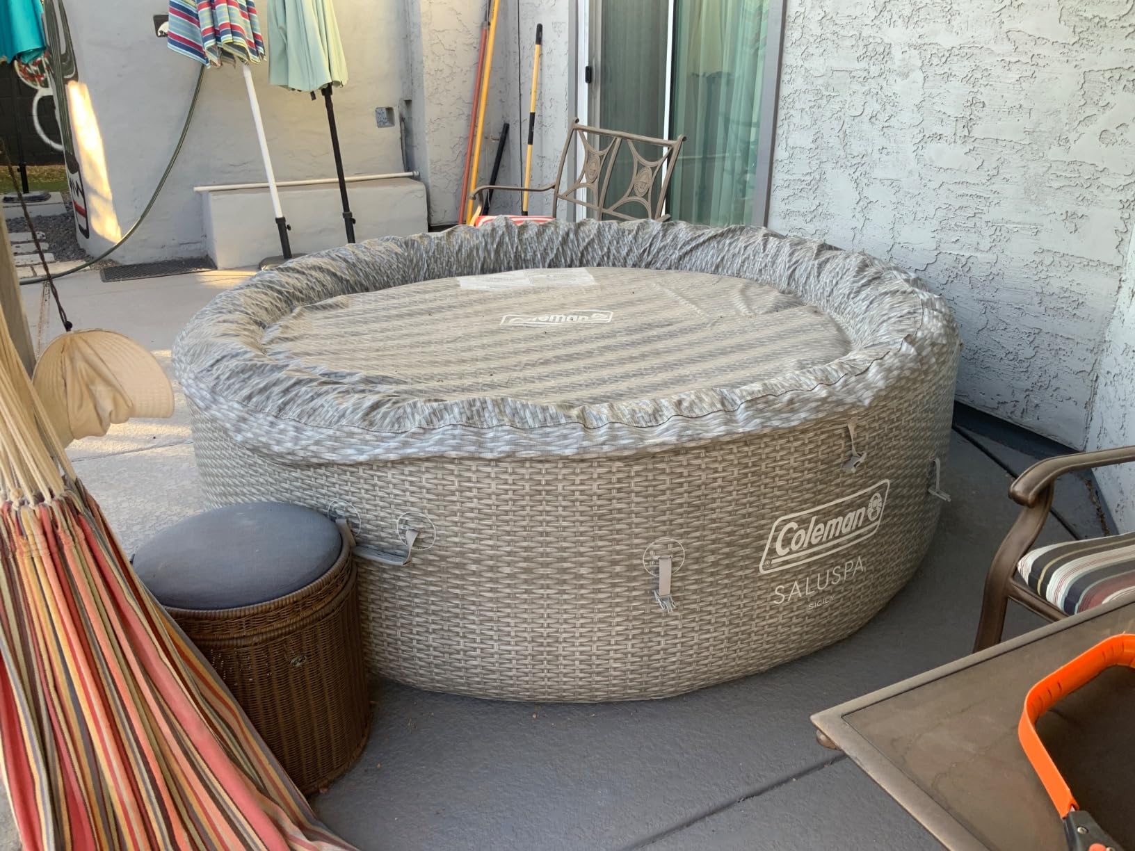 Coleman SaluSpa AirJet 7 Person Inflatable Hot Tub Round Portable Outdoor Spa with 180 Soothing AirJets and Insulated Cover, Gray, Sicily (Standard) customer photo 1