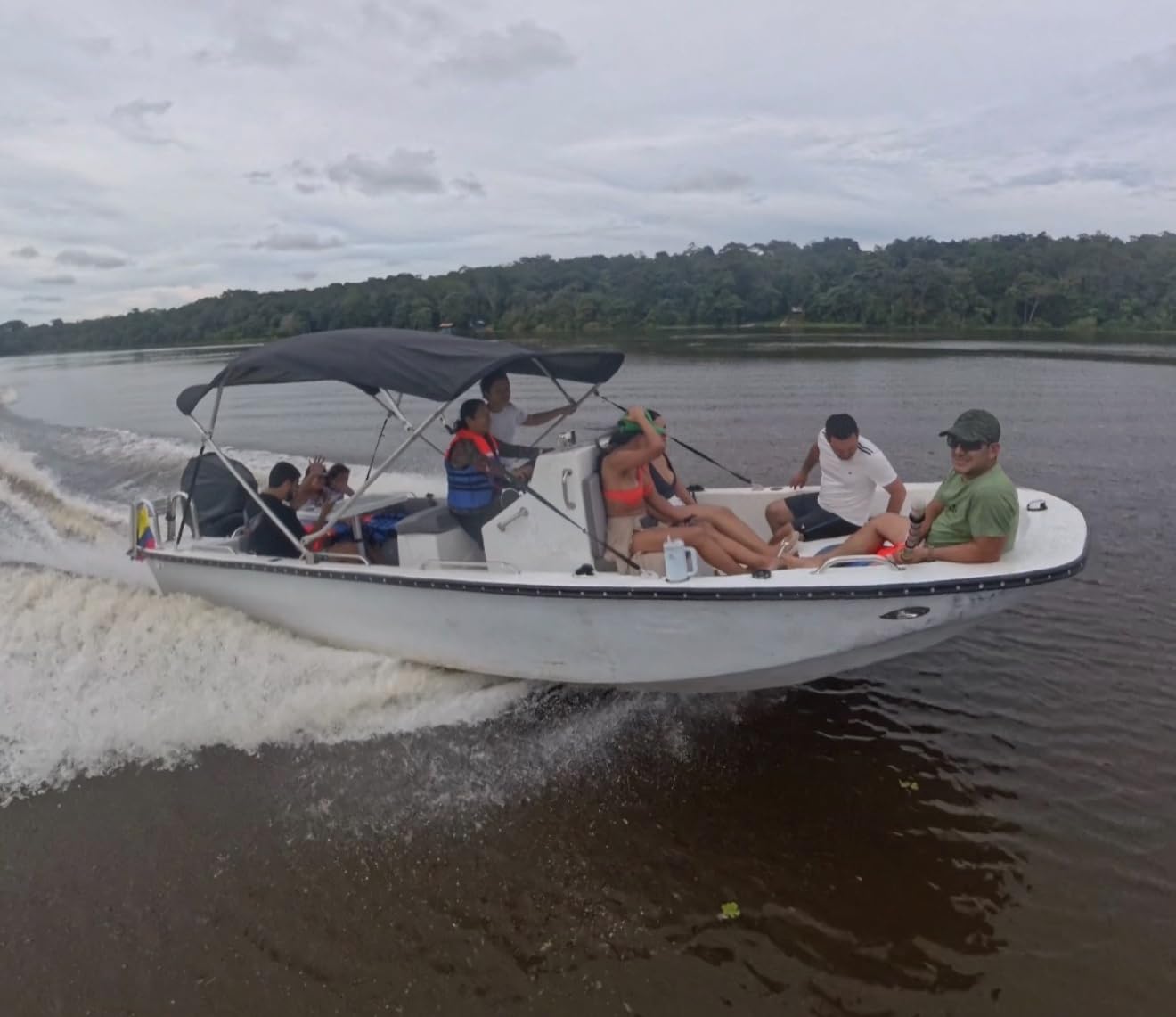 4 Step Pontoon Boat Ladder, Stainless Steel Telescoping Heavy Duty Pontoon Swim Boarding Ladder for Outboards, Yacht, Fishing Boat, Swimming Pool Dock Ladder, with Nonslip Steps customer photo 2