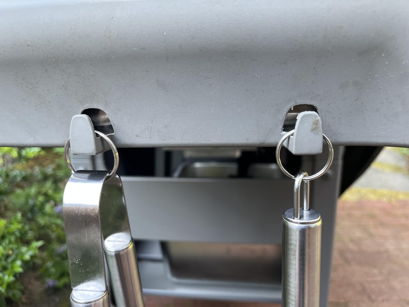 Amazon Basics 4-Piece Stainless Steel BBQ Grilling Tool Set with Carry Bag, Rust-Resistant, Dishwasher Safe customer photo 2