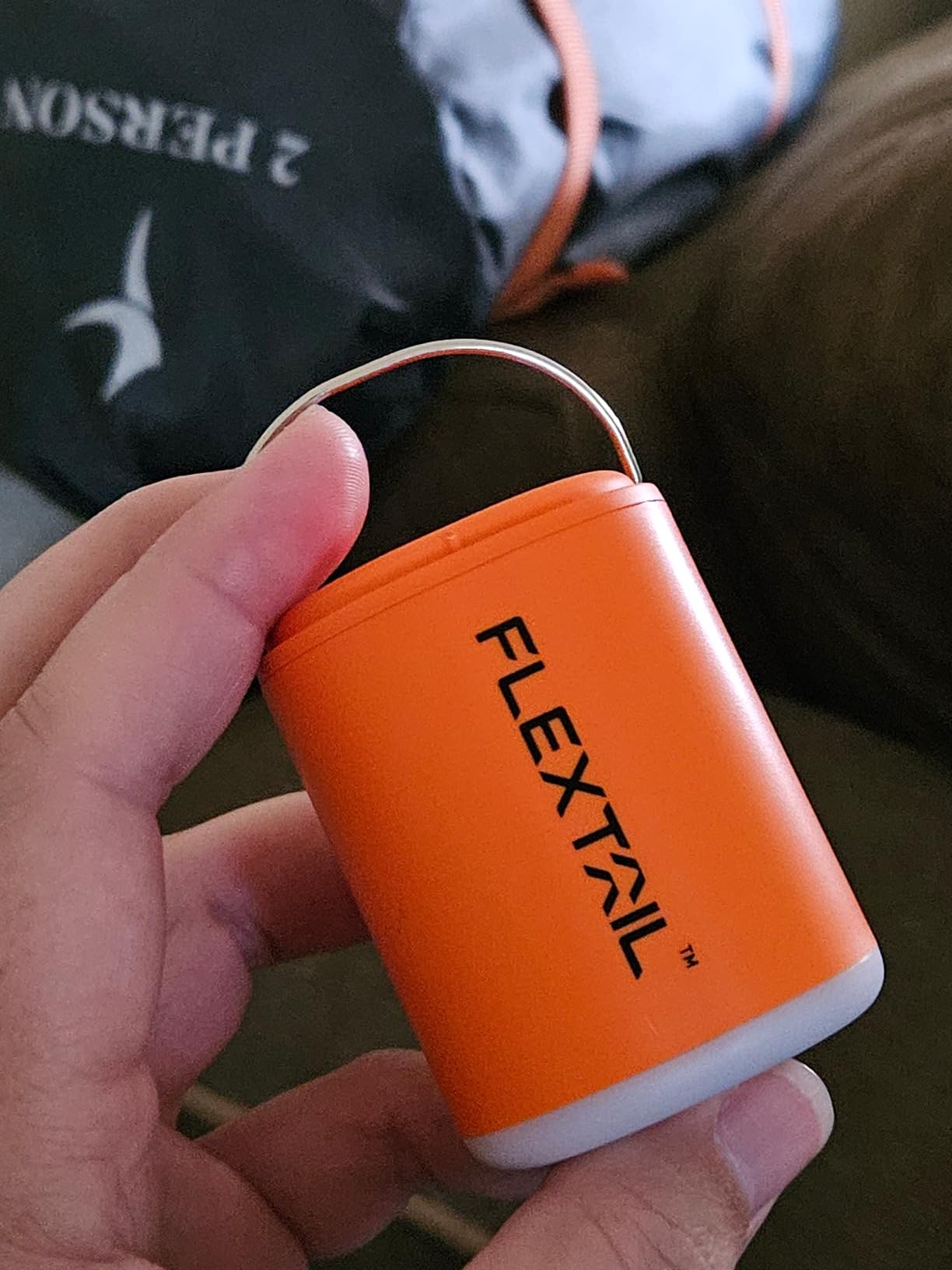 FLEXTAILGEAR Portable Air Pump with Camping Lantern Tiny Pump 2X 4kPa Air Pump for Inflatables Rechargeable Air Mattress Pump with Magnetic Design for Sleeping Pads, Pool Floats, Swimming Rings (OG) customer photo 1