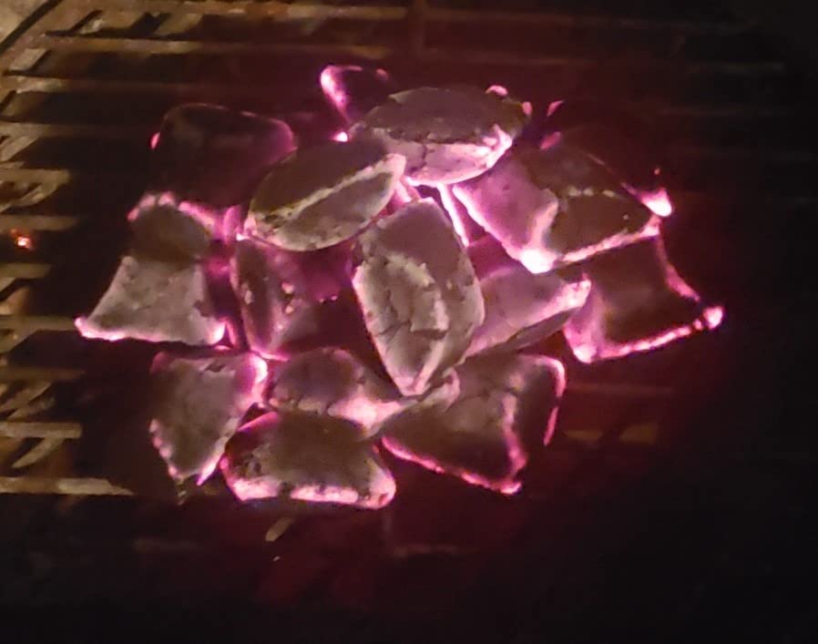 6.5lb Oak & Applewood Charcoal Briquettes - All Natural Wood Charcoal for Grilling - Premium BBQ Briquettes - Quick Light, Pure Hardwood - Long Burning, Rich Smoky Flavor - by Billy Buckskin customer photo 2